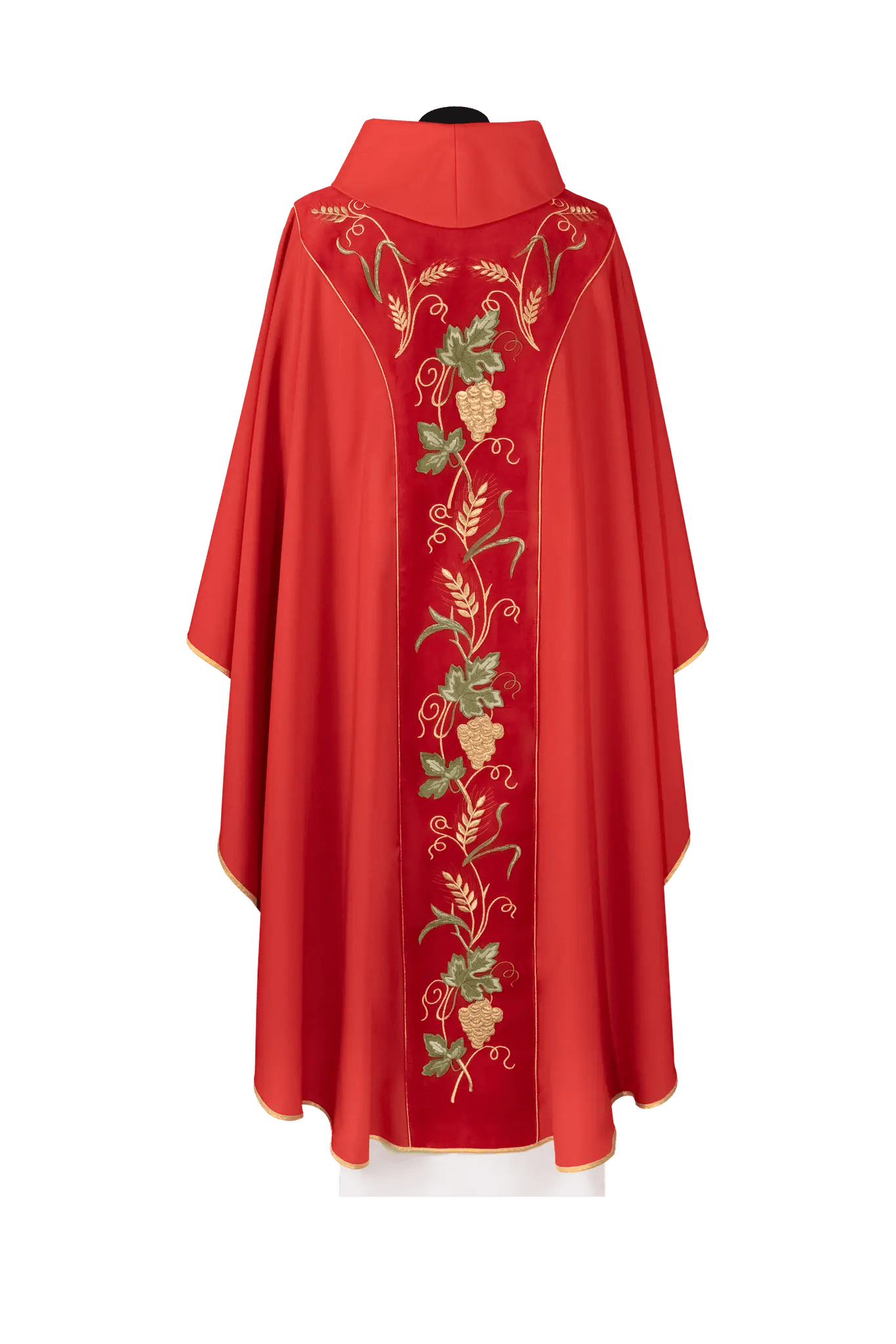 Casulla con banda de terciopelo rojo y bordado IHS