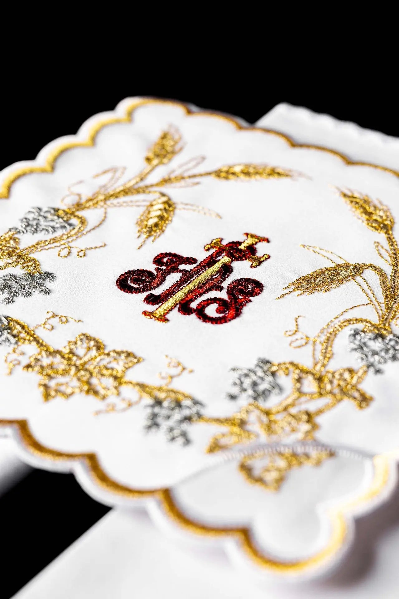 Richly decorated chalice linen with IHS embroidery and ears