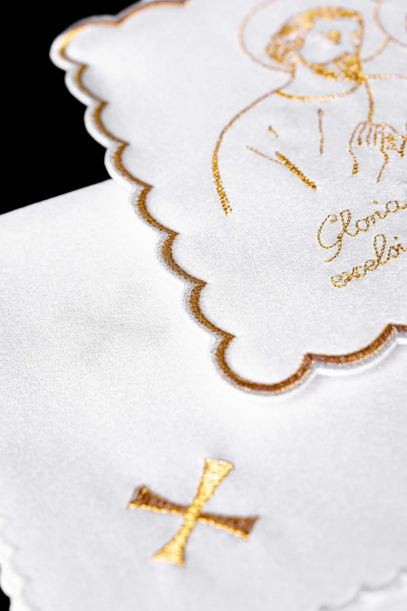 Lencería de cáliz con bordado dorado para Navidad