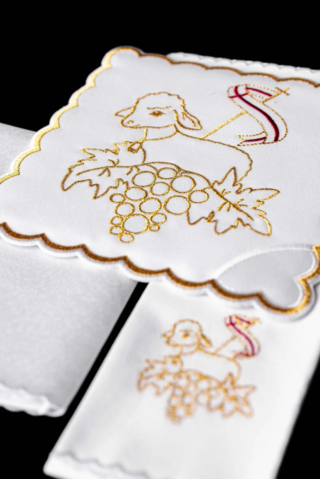 Embroidered chalice linen Easter Lamb