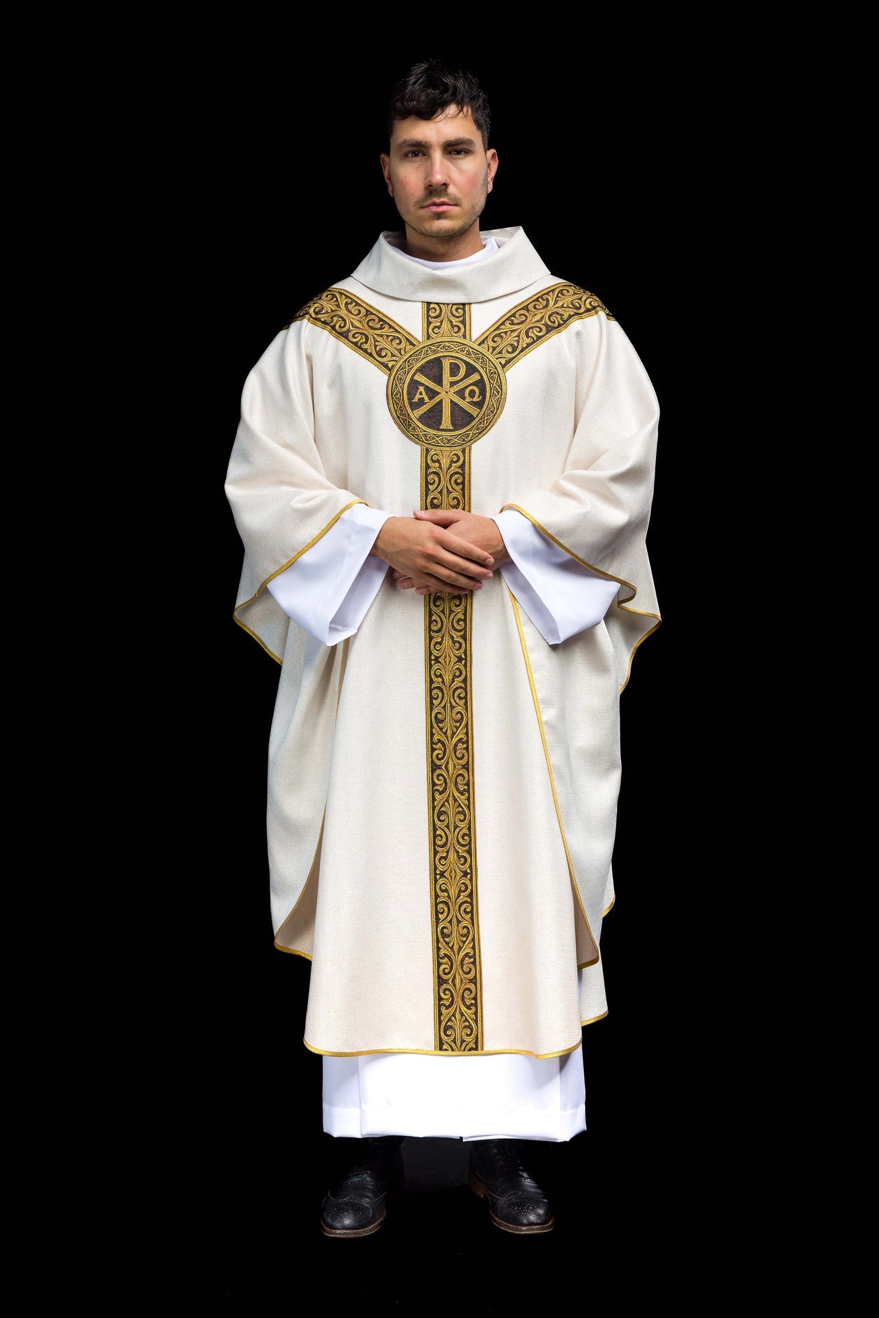 Ornat drukowany Pax Ecru z bogatym złotym zdobieniem - ORNATY.PL