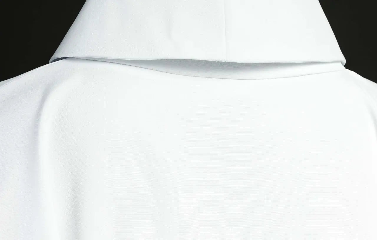 Casulla litúrgica blanca mariana