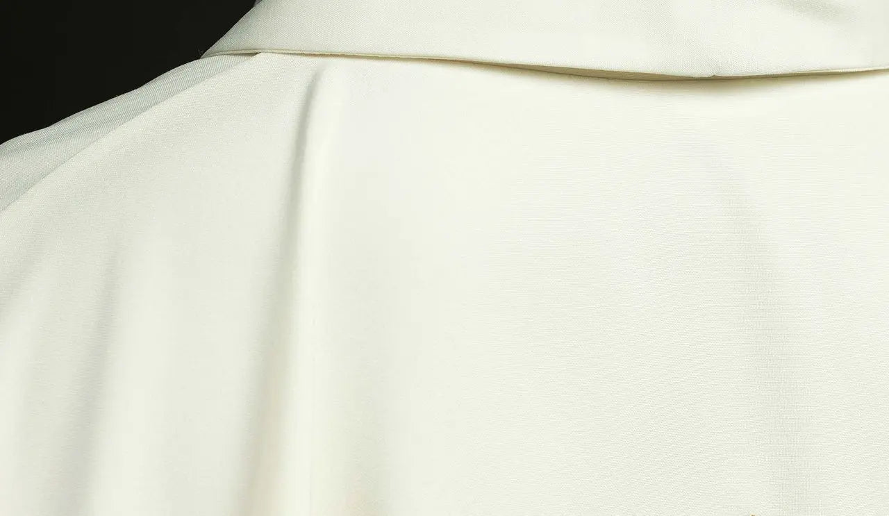 Chasuble with Marian motif surrounded by gold embroidery