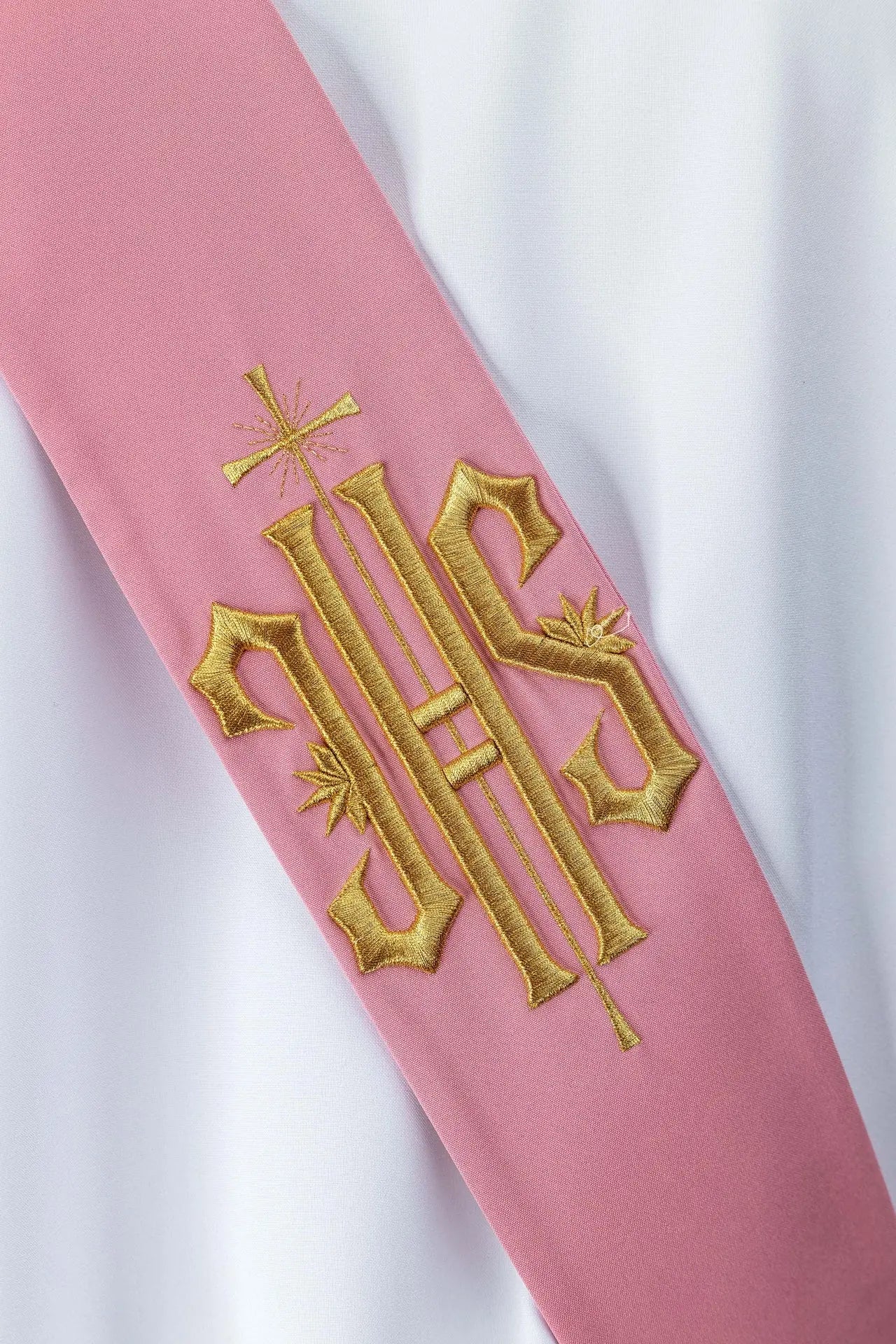 Estola de Diácono Rosa con Bordado de IHS y Cruz