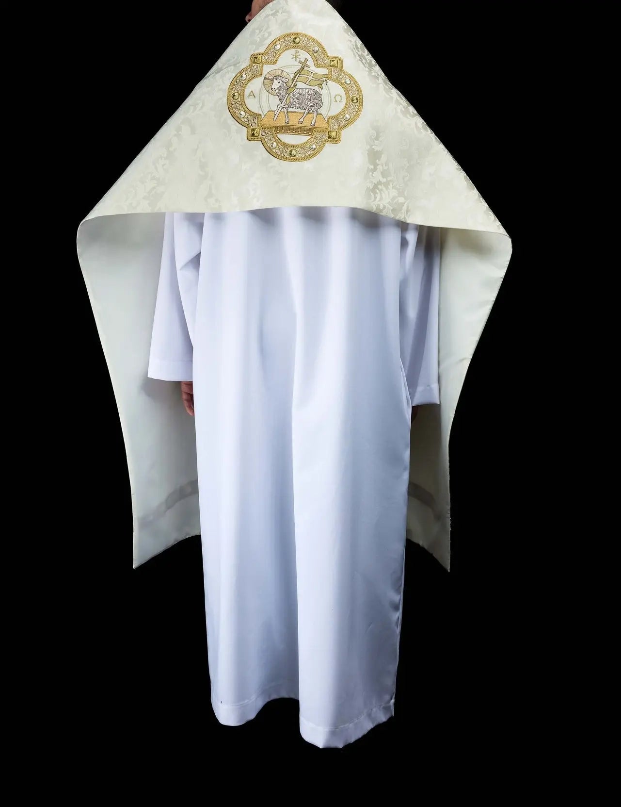 Ecru Humeral Veil with Paschal Lamb Embroidery