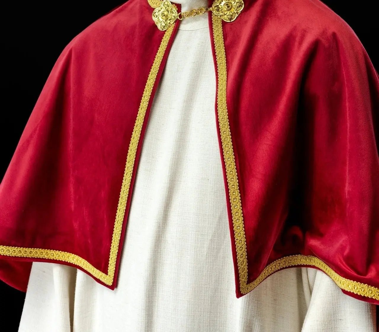 Capa de terciopelo roja para monaguillo con cierre