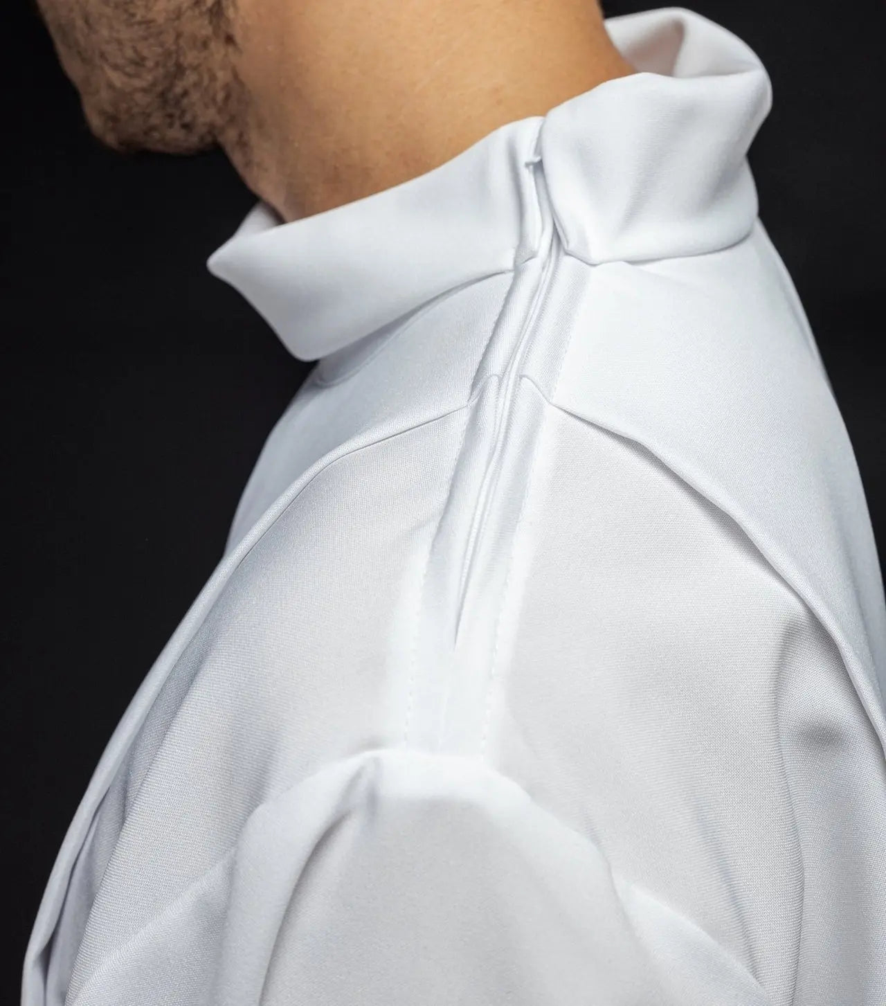 Plain turtleneck priest's robe White
