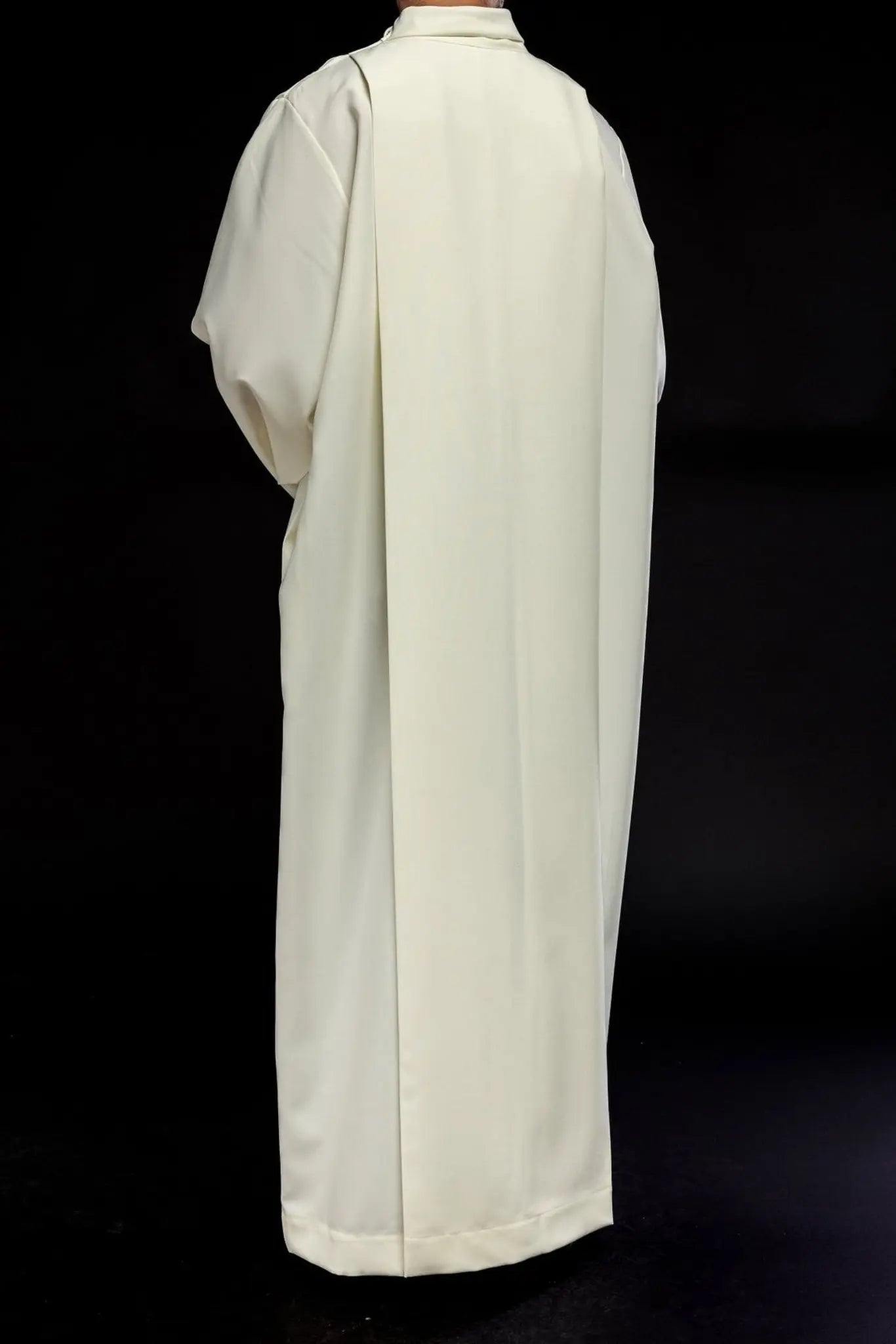 Smooth turtlenecked priest's robe Ecru