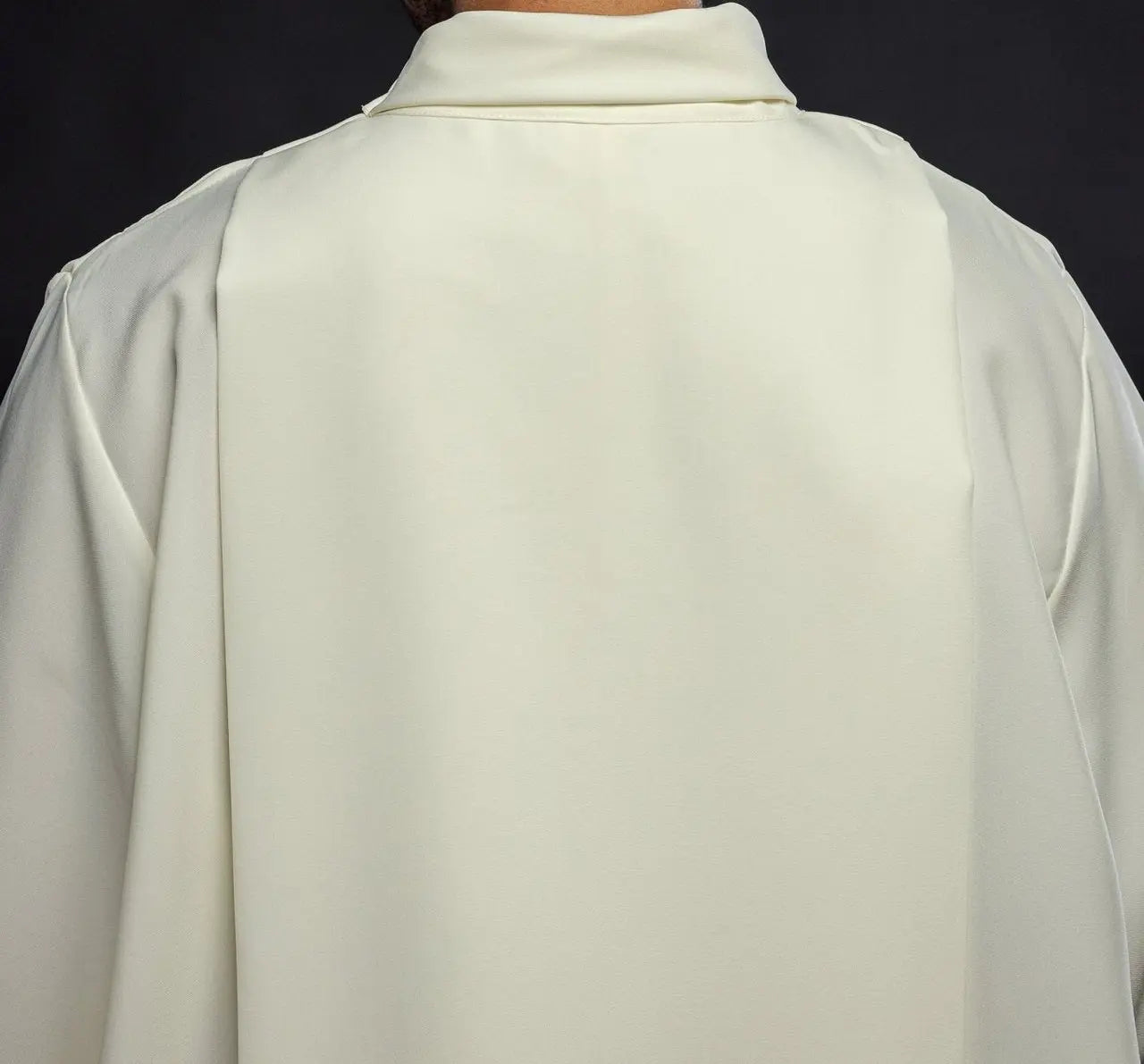 Smooth turtlenecked priest's robe Ecru