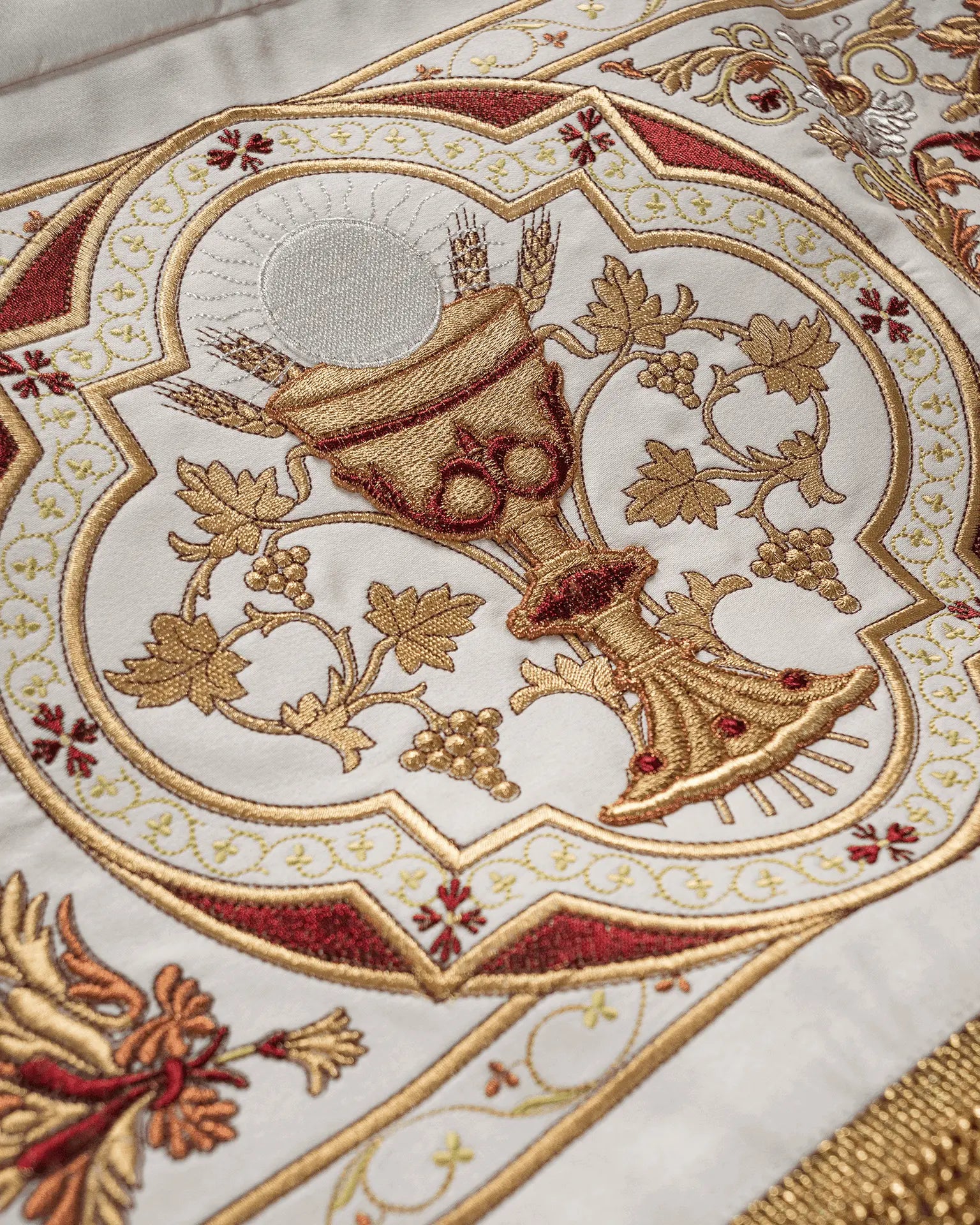 Embroidered baldachin large 160 cm x 200 cm