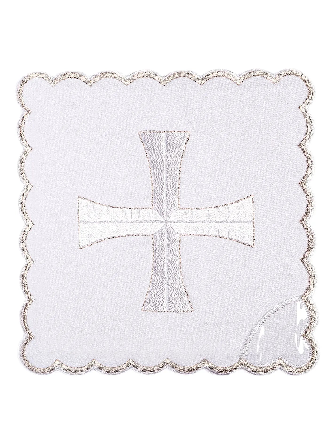 Embroidered cup linen with silver trim
