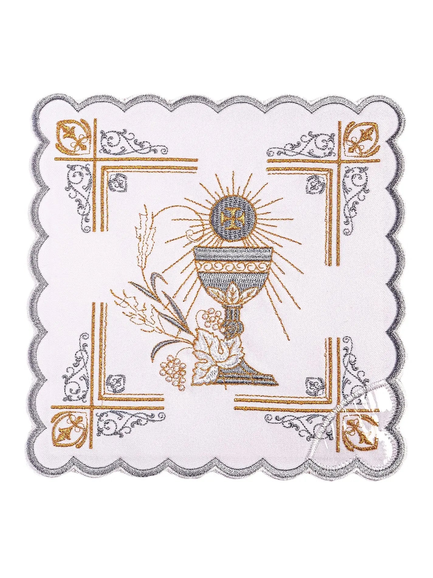 Lencería de cáliz ricamente decorada