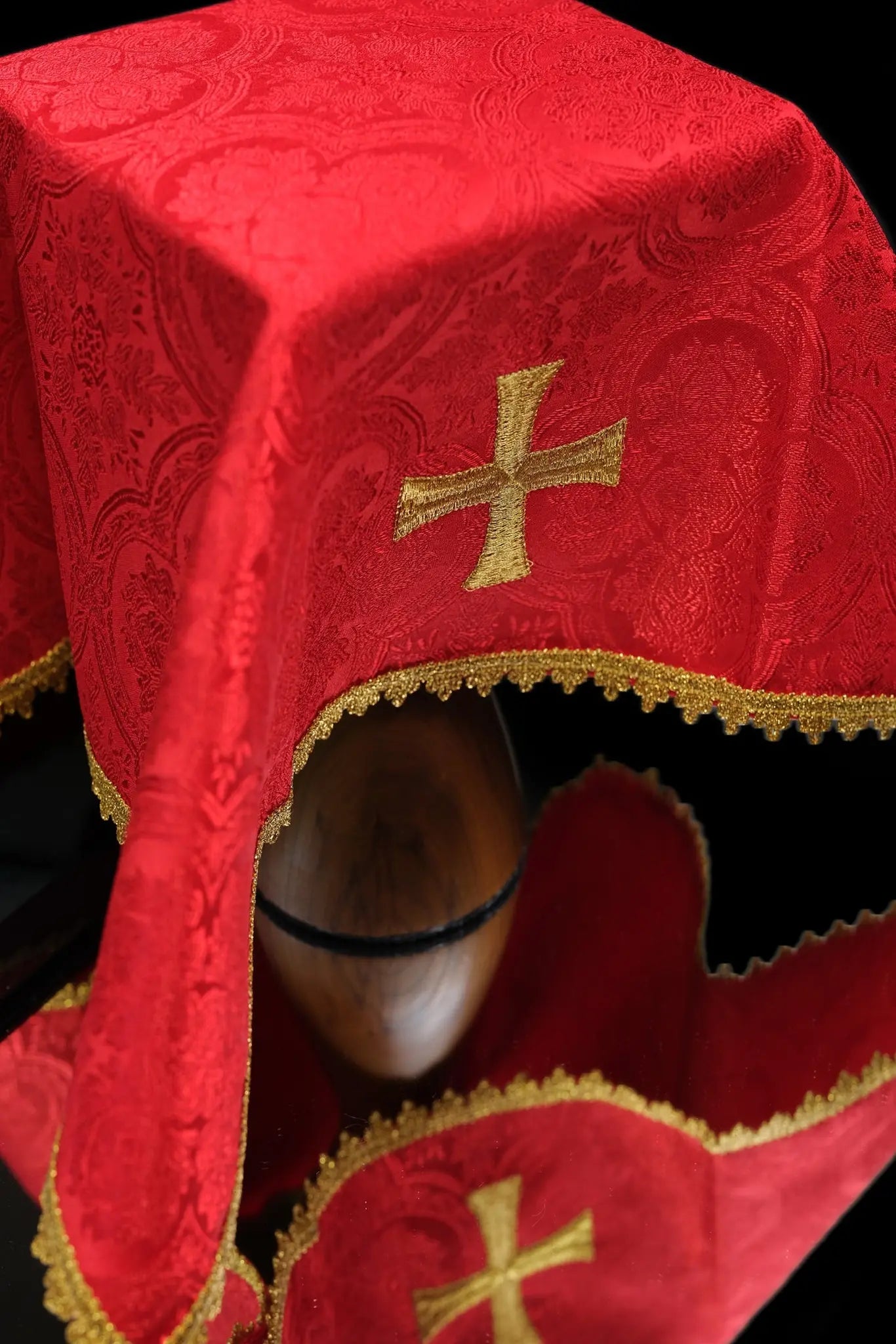 Set of chalice veils in four liturgical colors