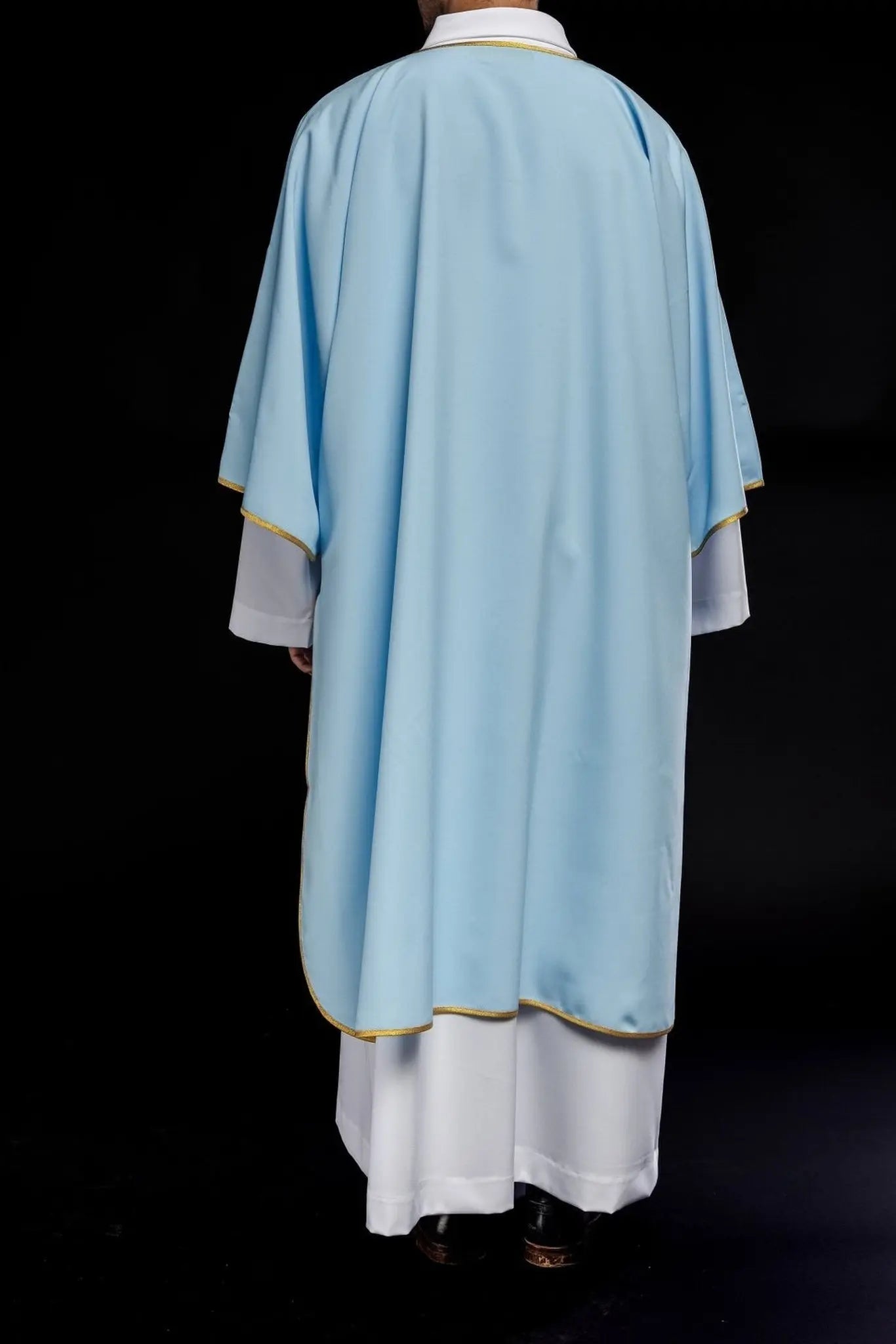 Embroidered plain dalmatics with gold trim blue