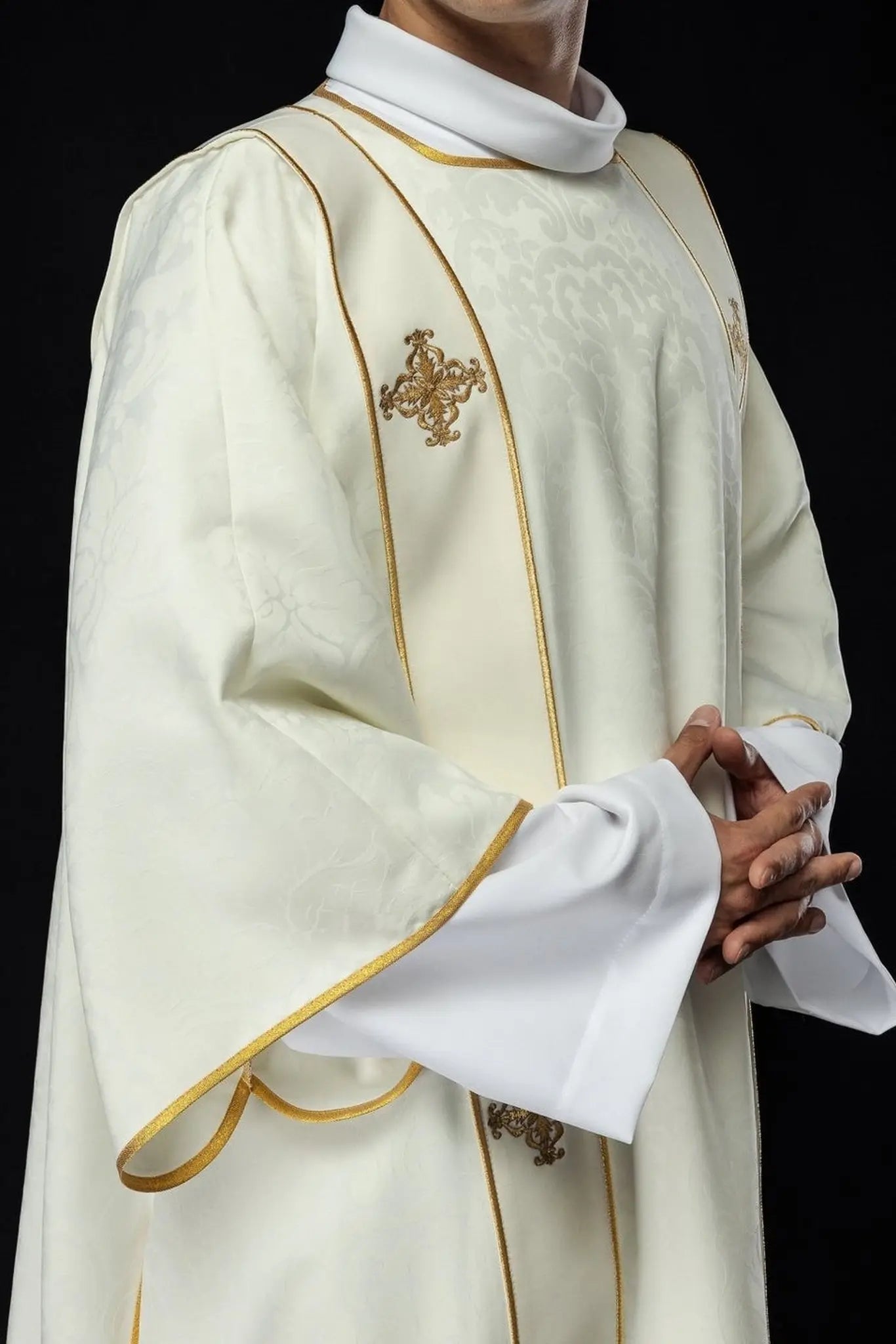 Dalmatics with Bands and Gold Embroidered Crosses on Ecru Jacquard