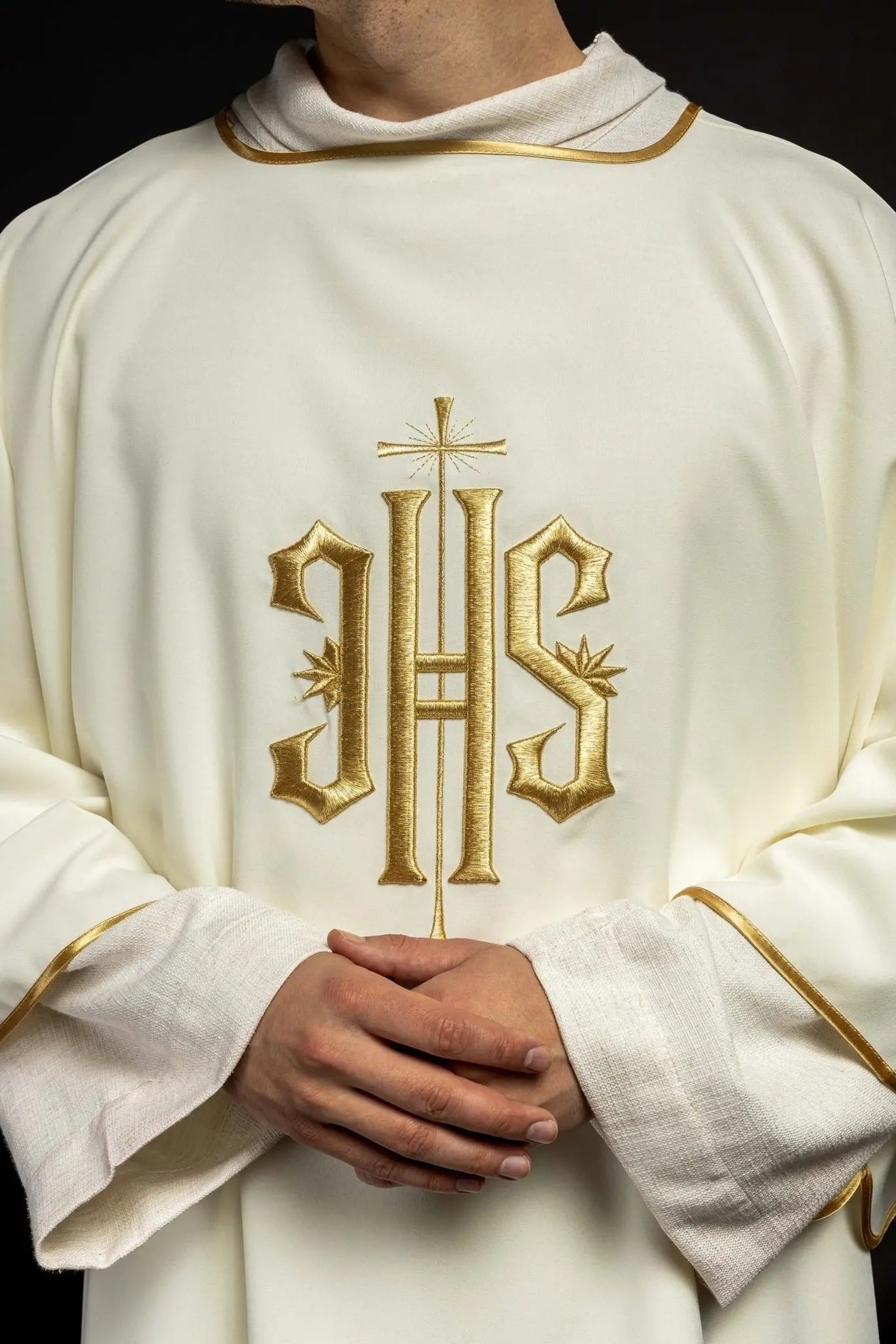 Dalmatica with gold IHS embroidery