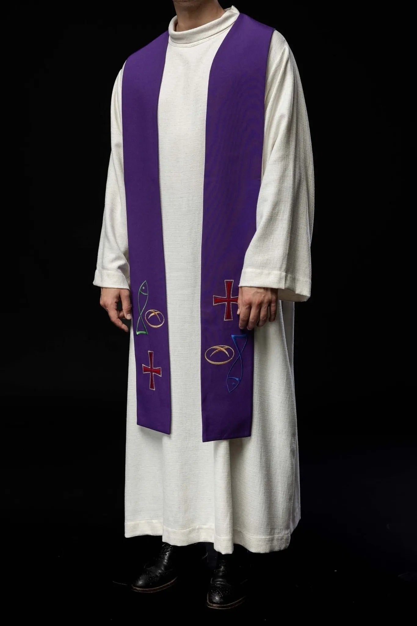 Estola de sacerdote púrpura bordada Pan de pescado Cruz