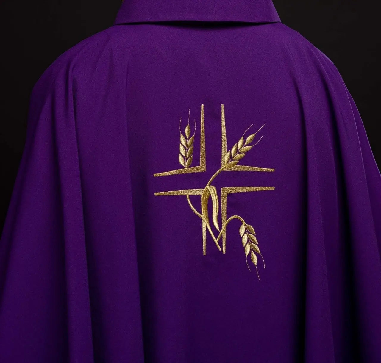 Purple chasuble with embroidery of the Cross and Spikes