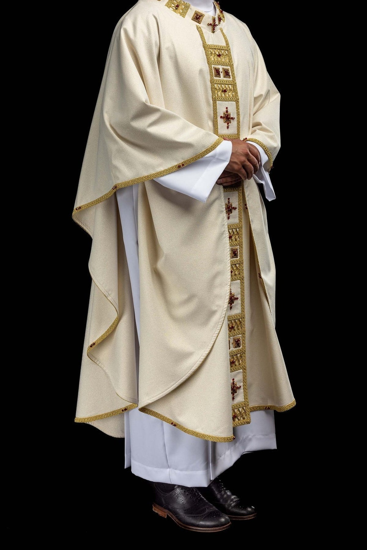 Marfil casulla para la Vigilia Pascual y la Transfiguración con cruces doradas, vista frontal