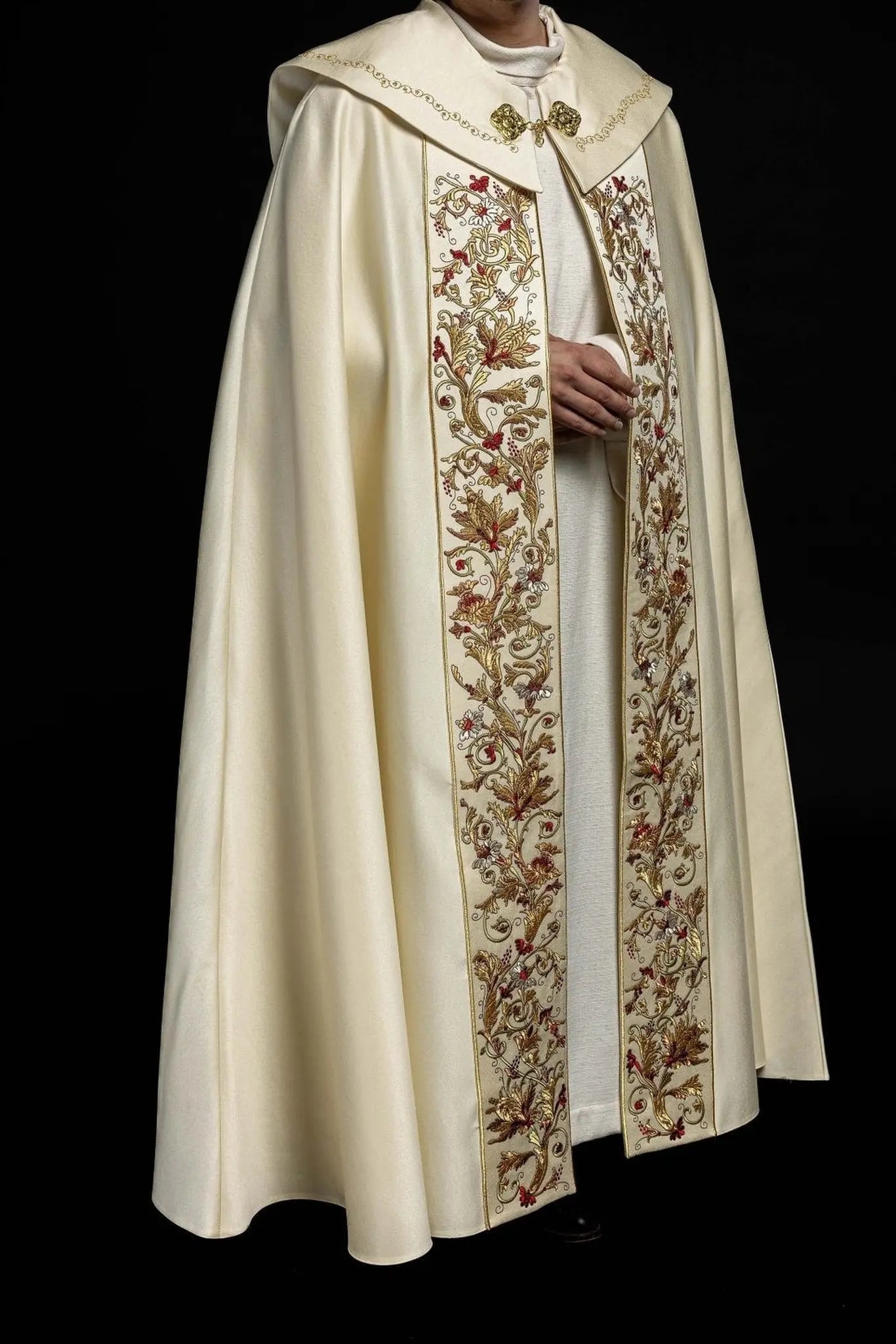 Eucharistic cap with PAX monogram ecru