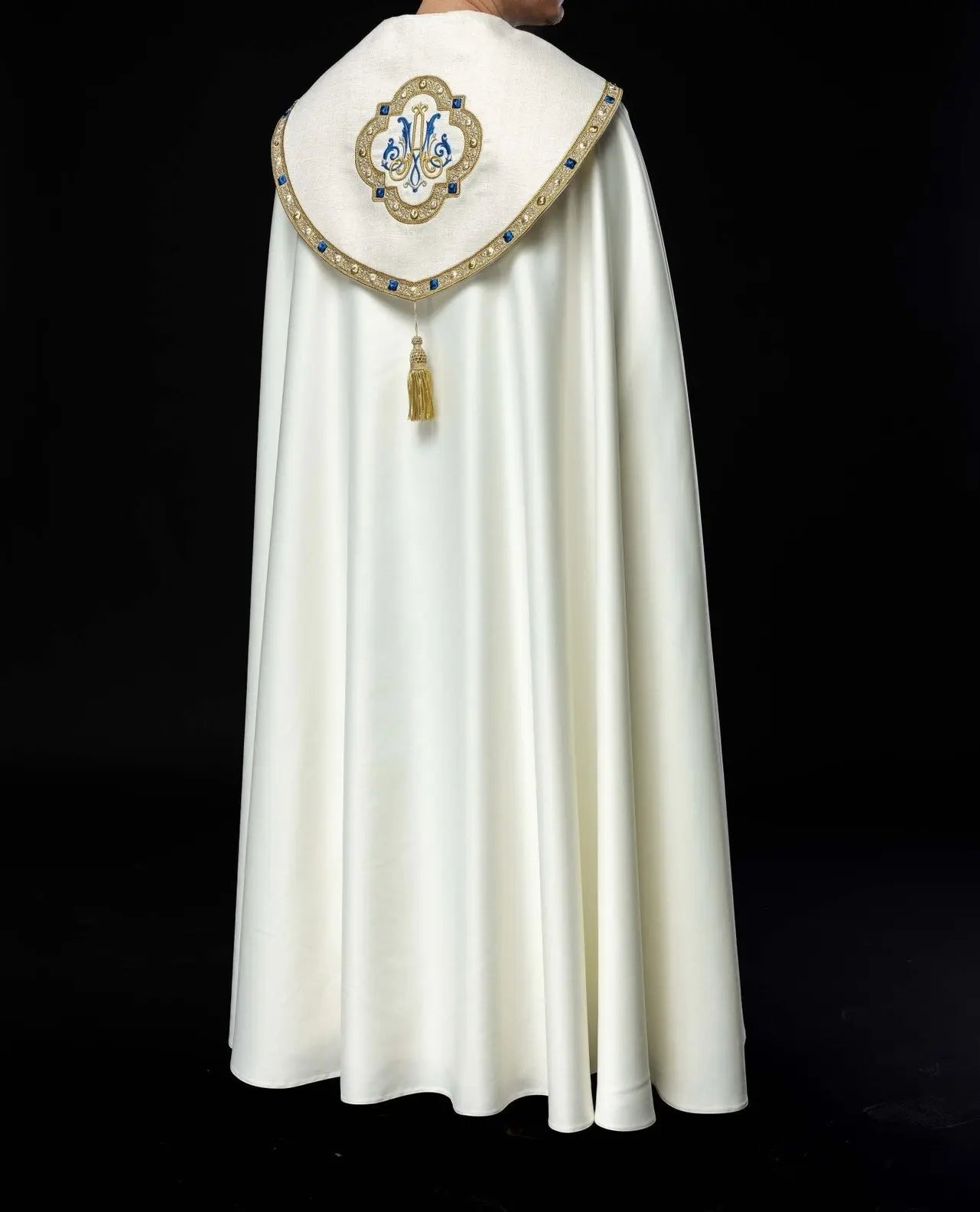 Liturgical Cope with Embroidered Marian Emblem – Ecru