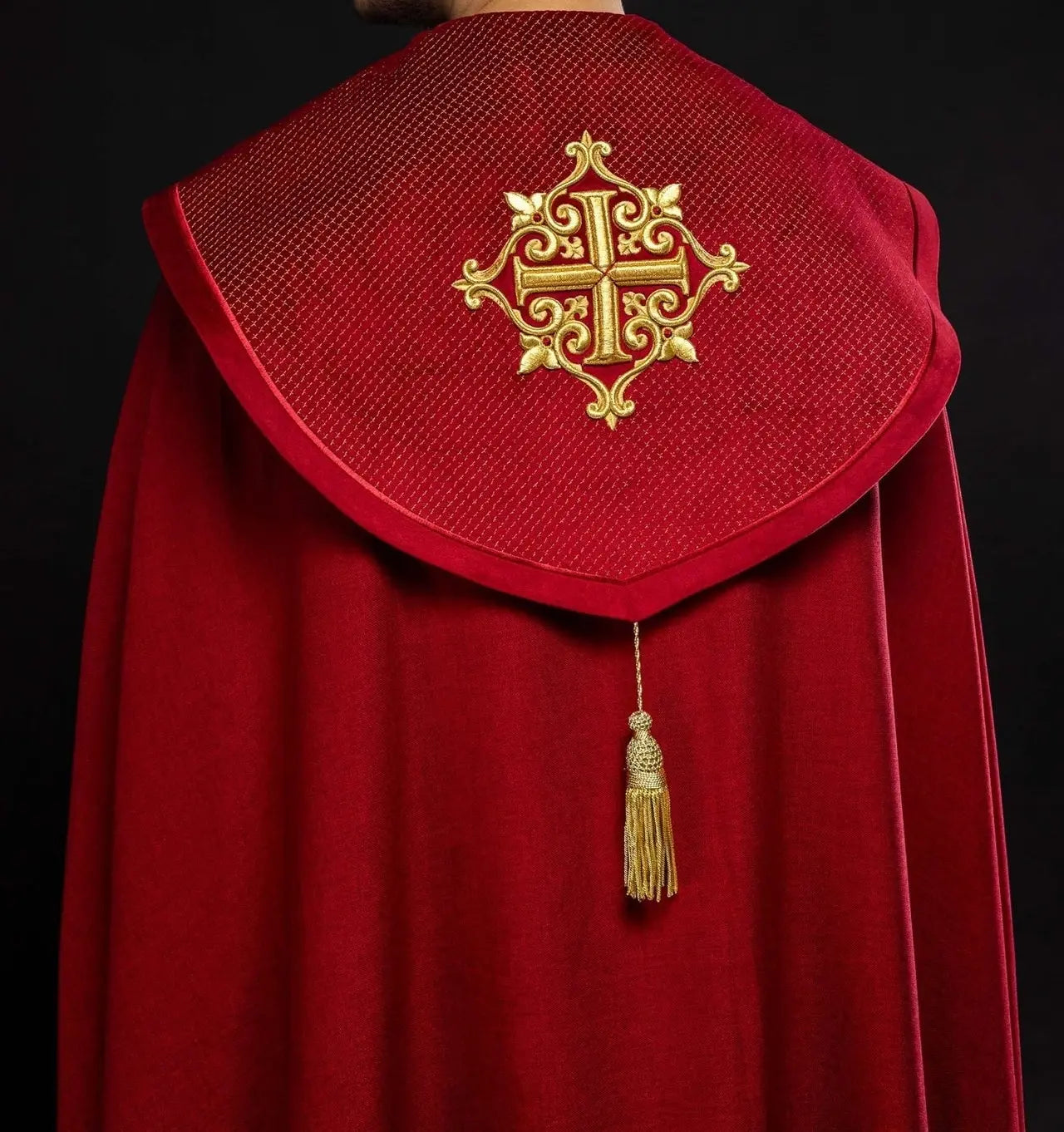 Liturgical cape with red velvet belt and embroidery of crosses