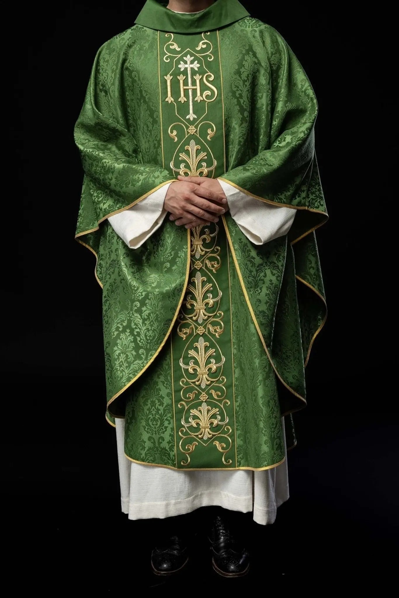 Casulla bordada IHS Verde Tela decorativa
