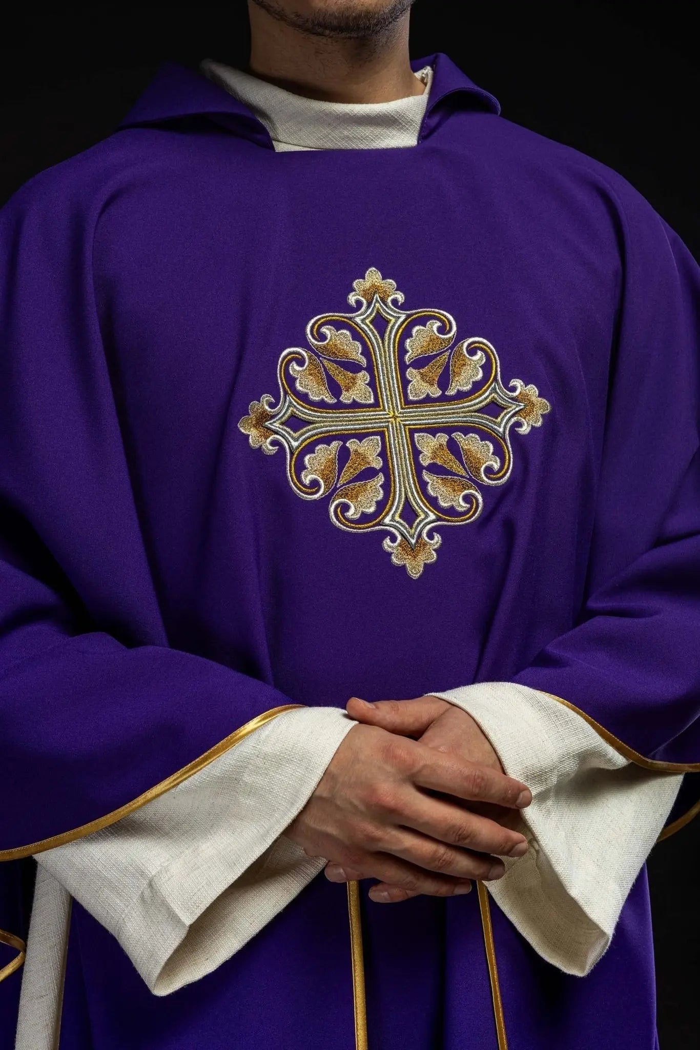 Embroidered Purple Chasuble with Decorated Cross and Wide Collar