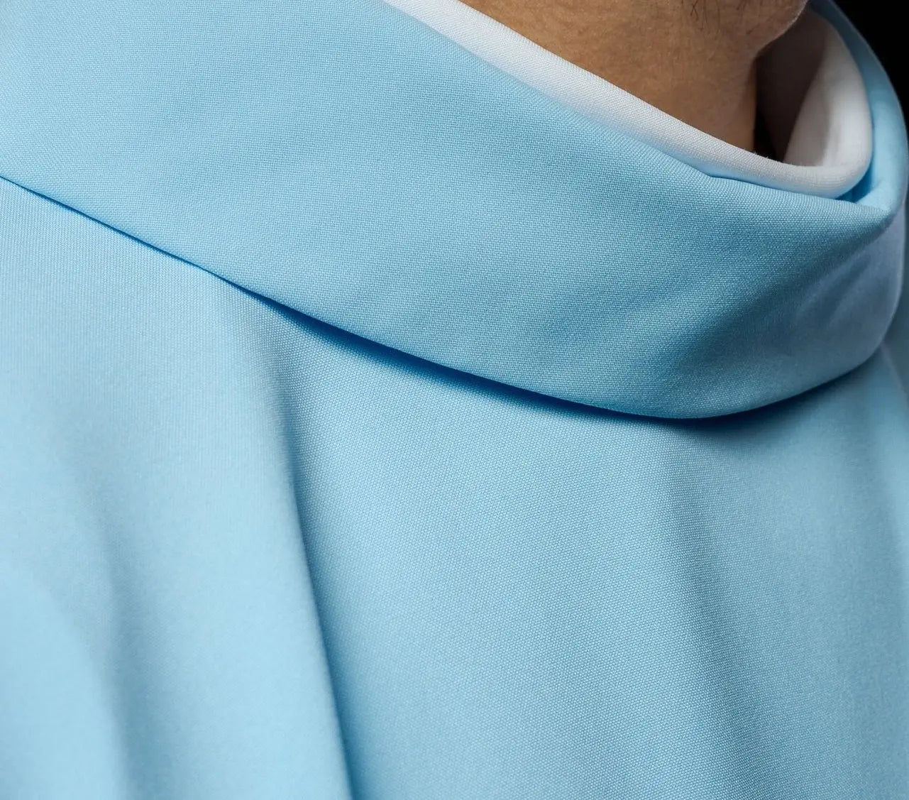 Casulla litúrgica mariana en azul