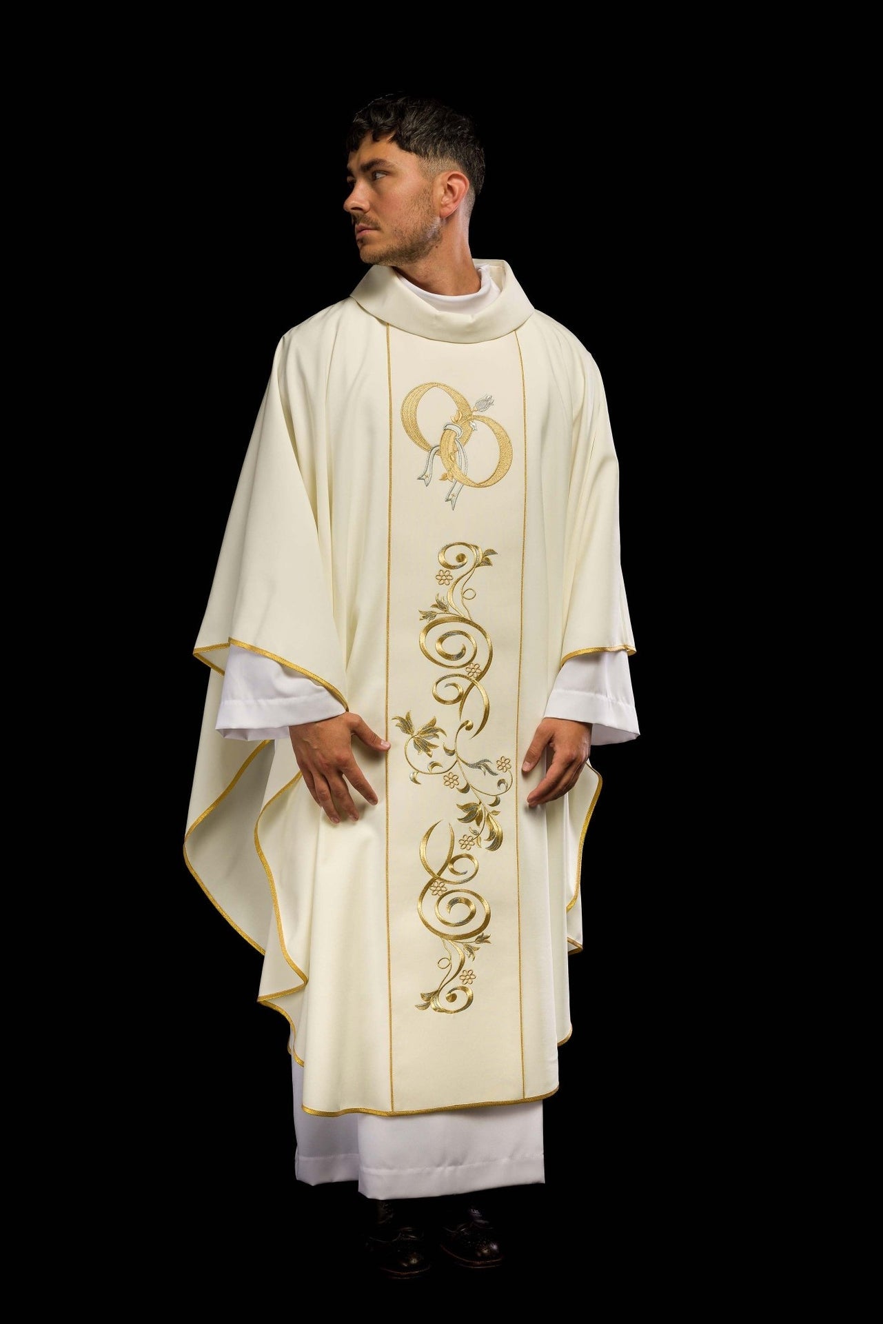 Ornat Ślubny z obrączkami w kolorze ecru