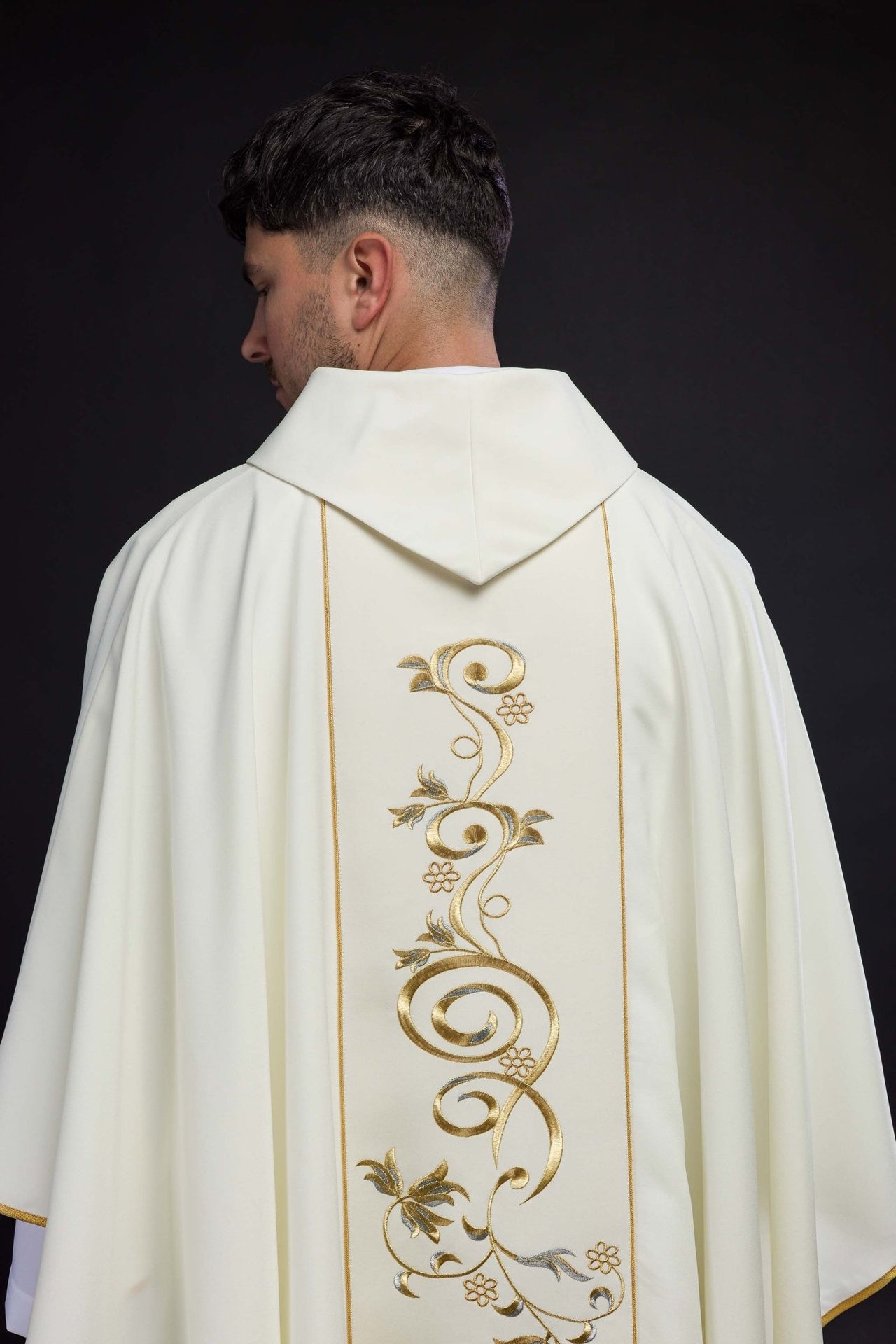 Ornat Ślubny z obrączkami w kolorze ecru