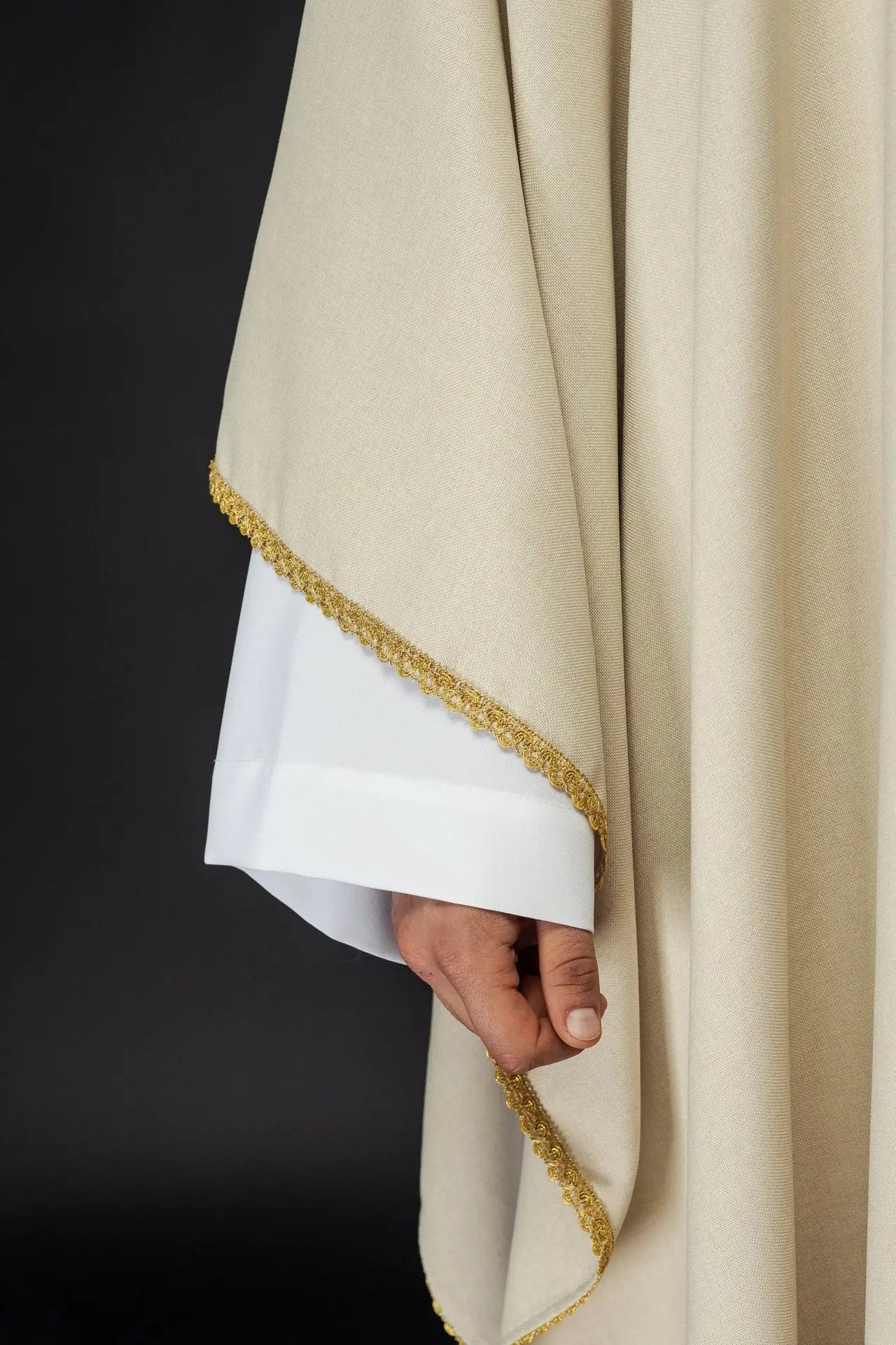 Chasuble with embroidered gold crosses and collar trim in ecru color
