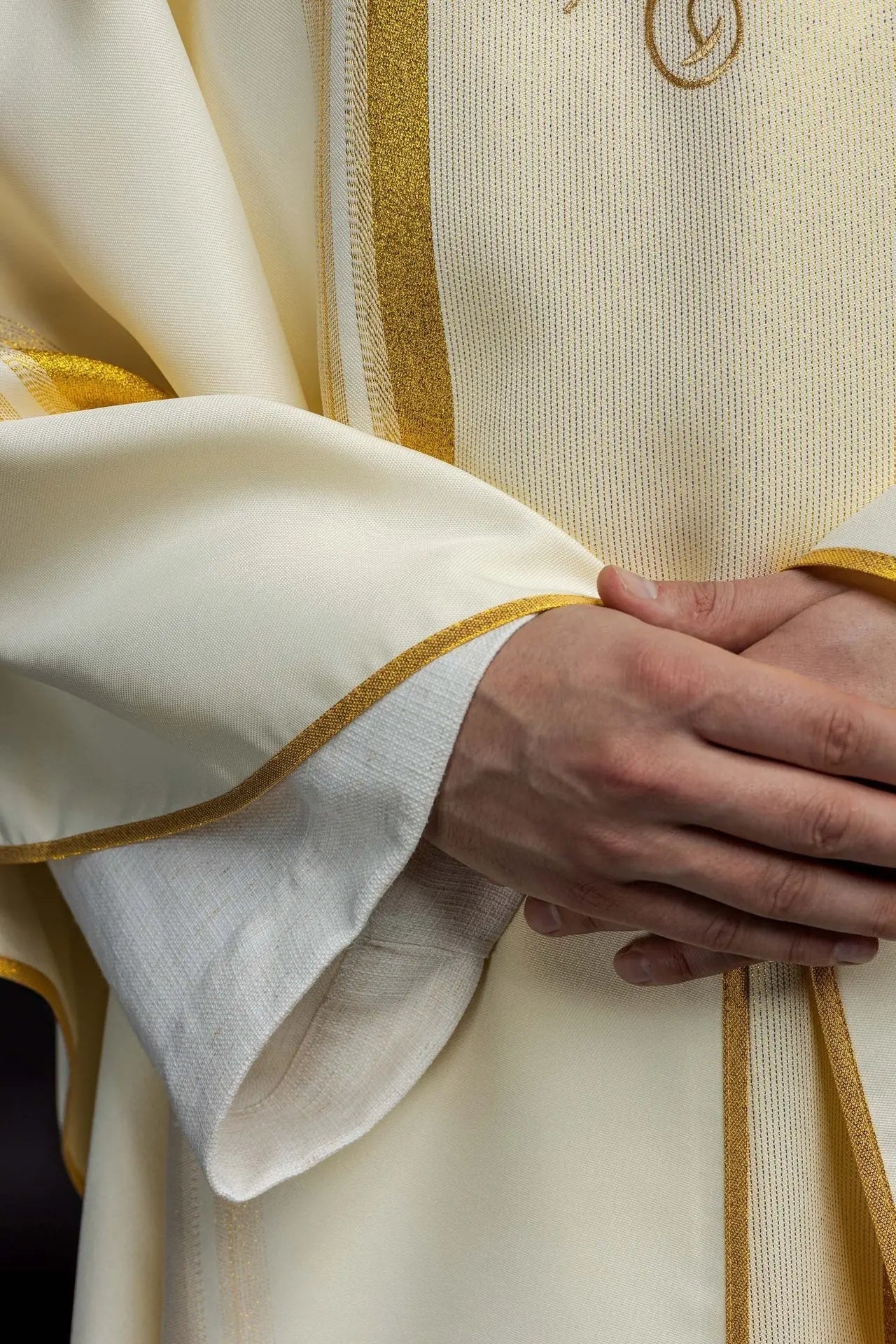 Chasuble with rich gilding and IHS motif