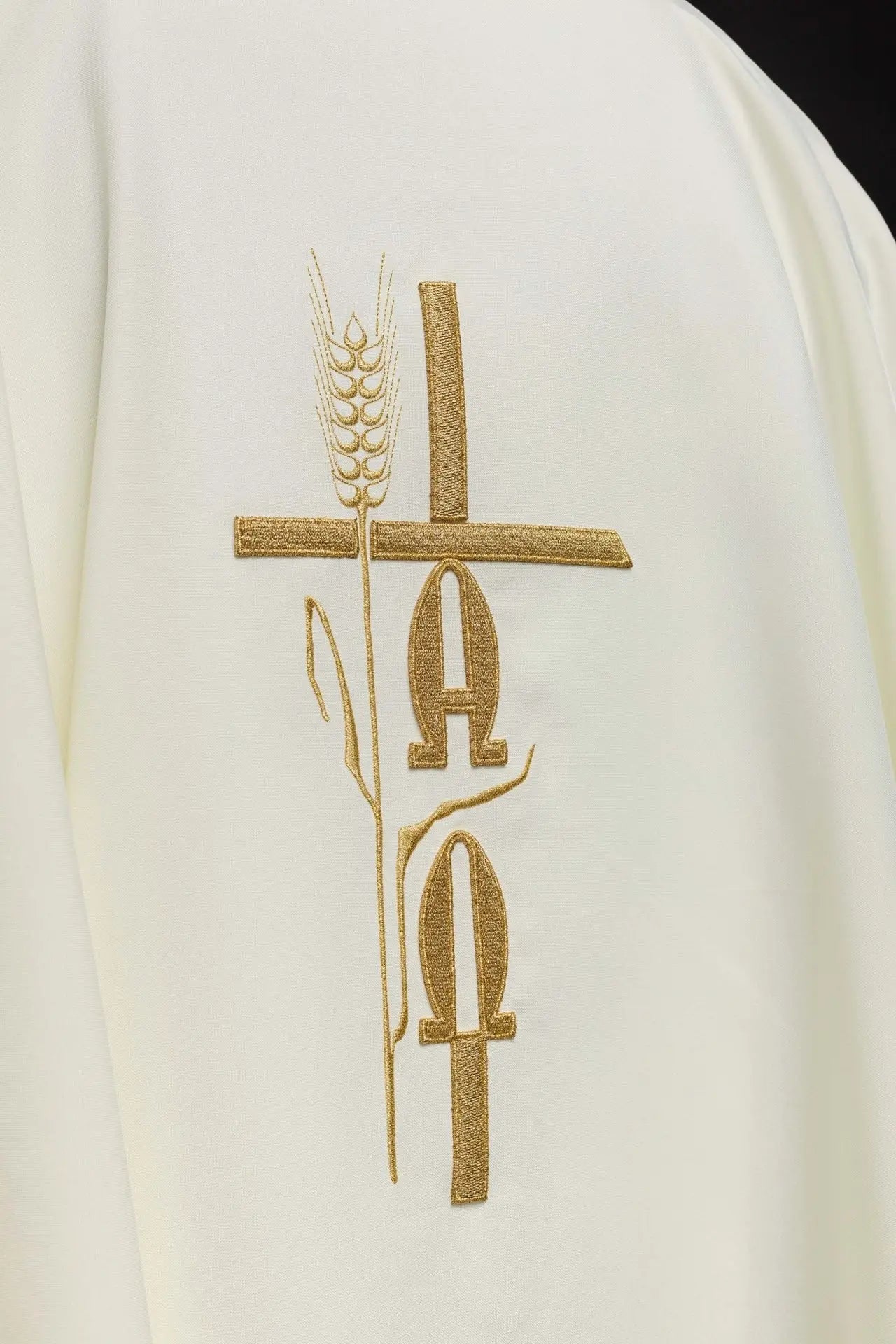 Chasuble with Alpha Omega embroidery in ecru