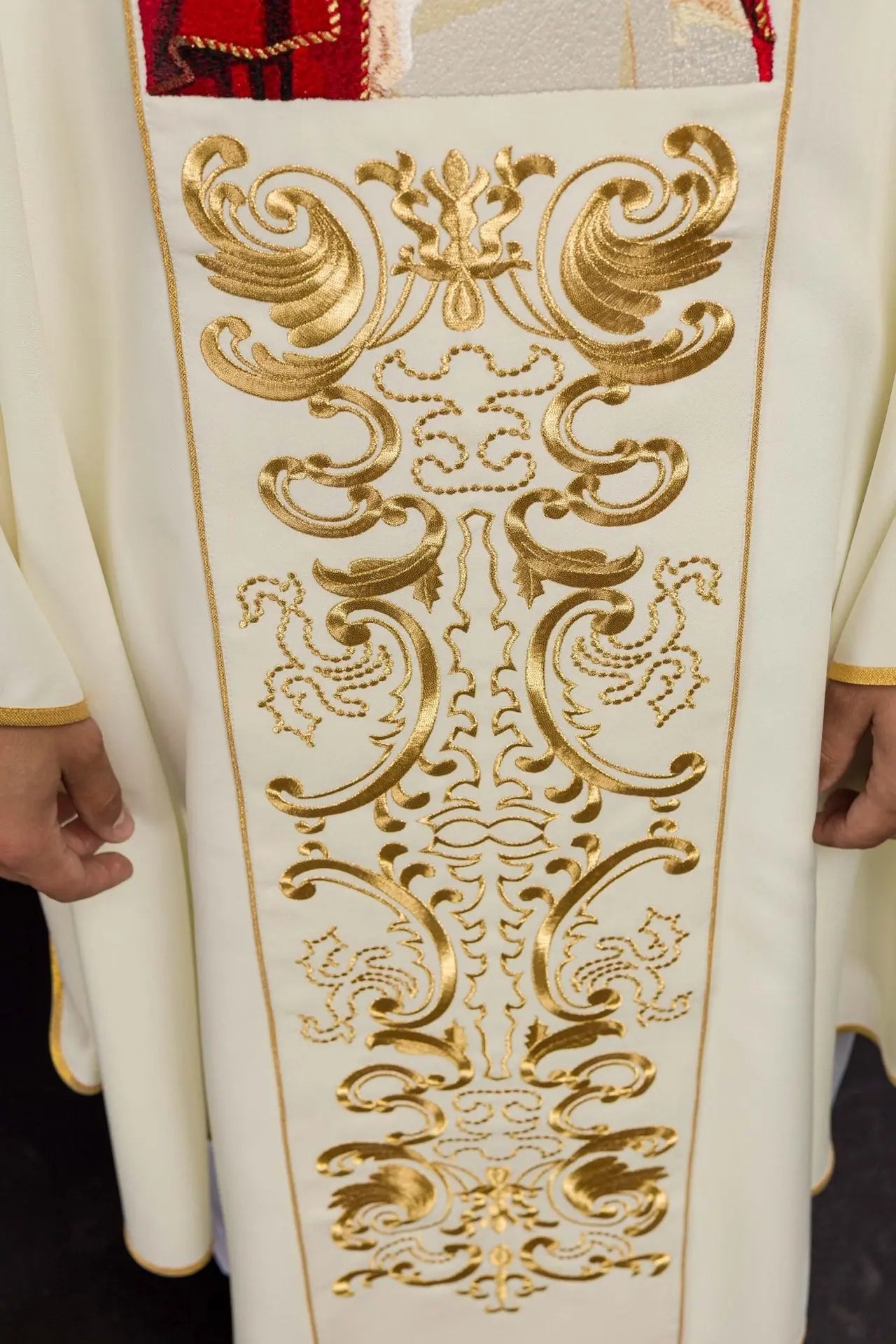 Casulla con una imagen del Papa Juan Pablo II