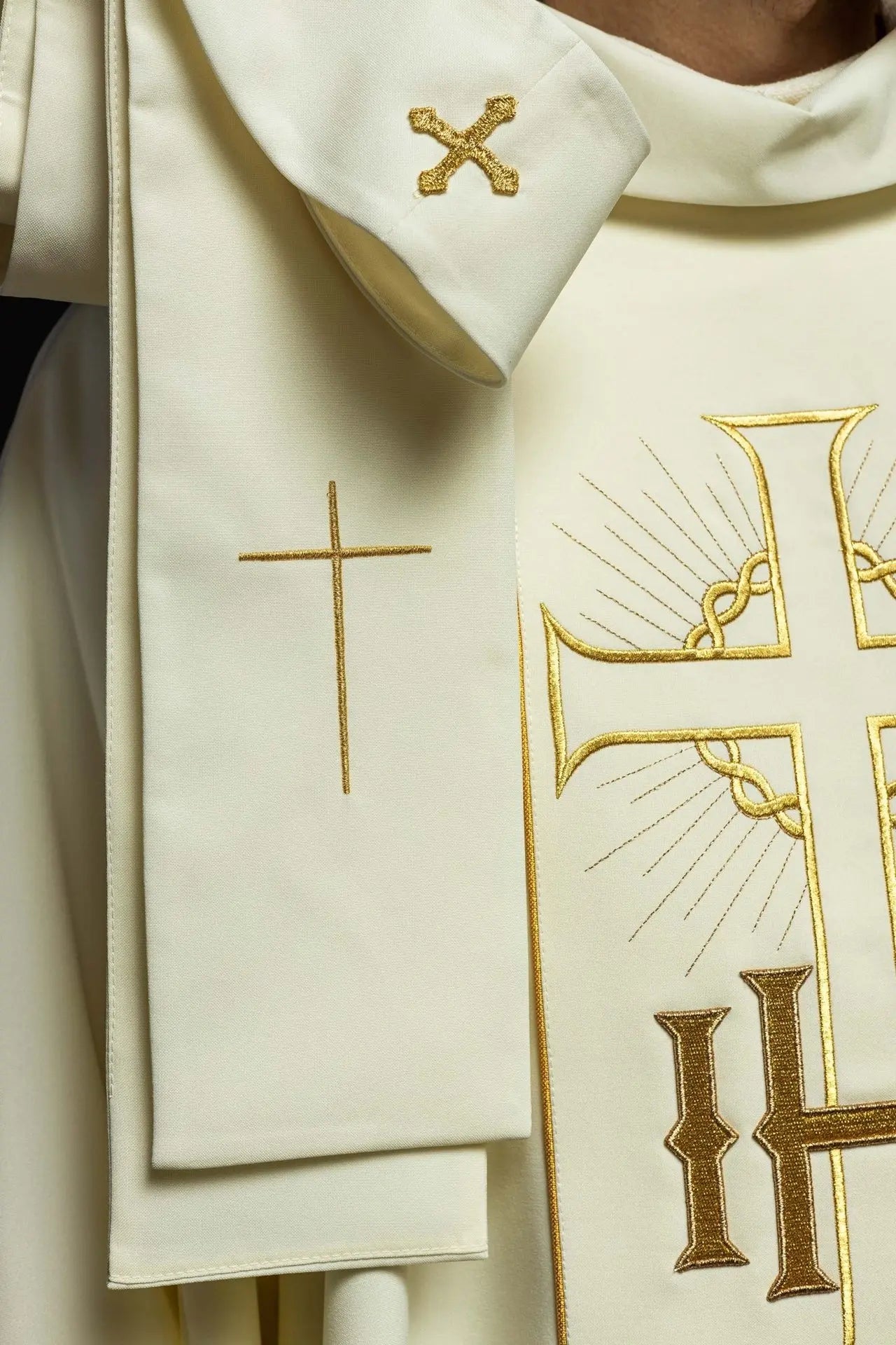 Chasuble with decorated IHS belt of grapes and ears and gold piping