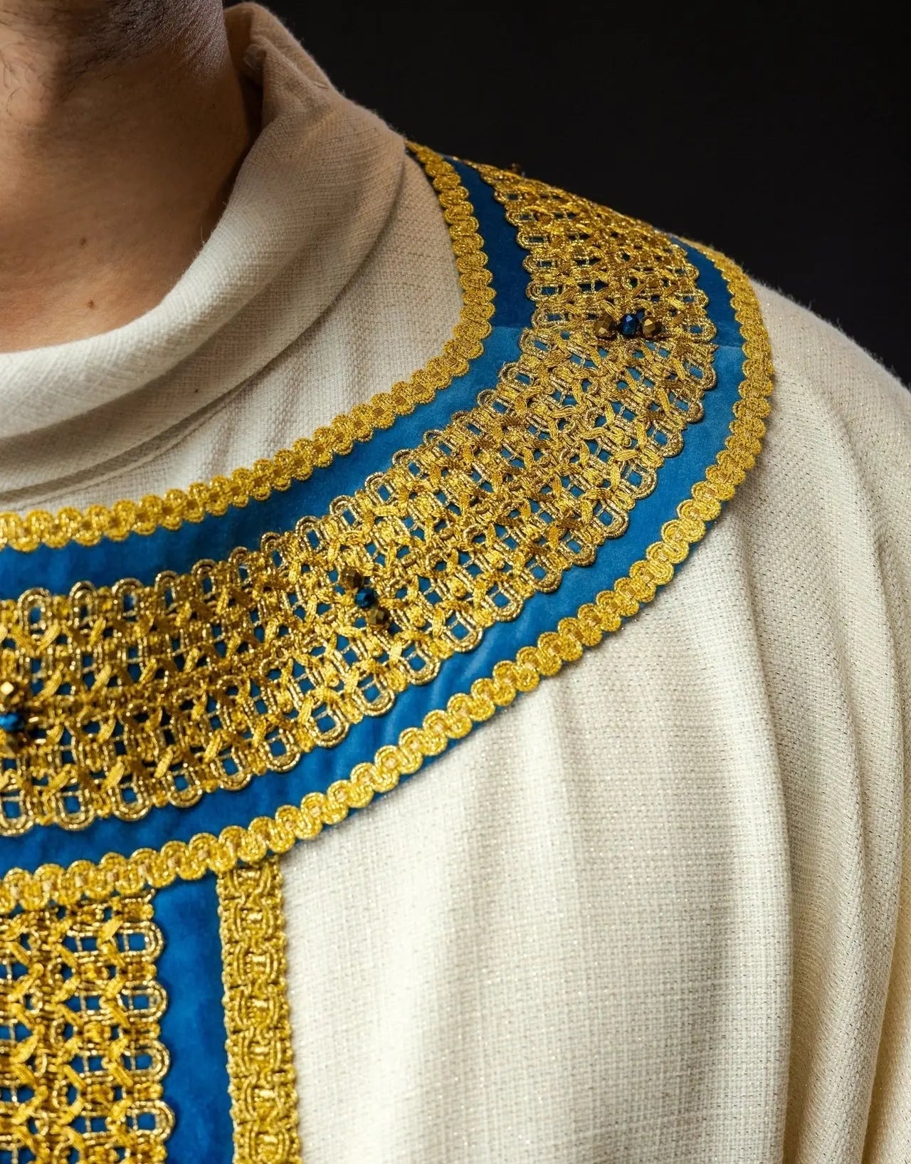Handmade Chasuble with Natural Stones – Model 7001