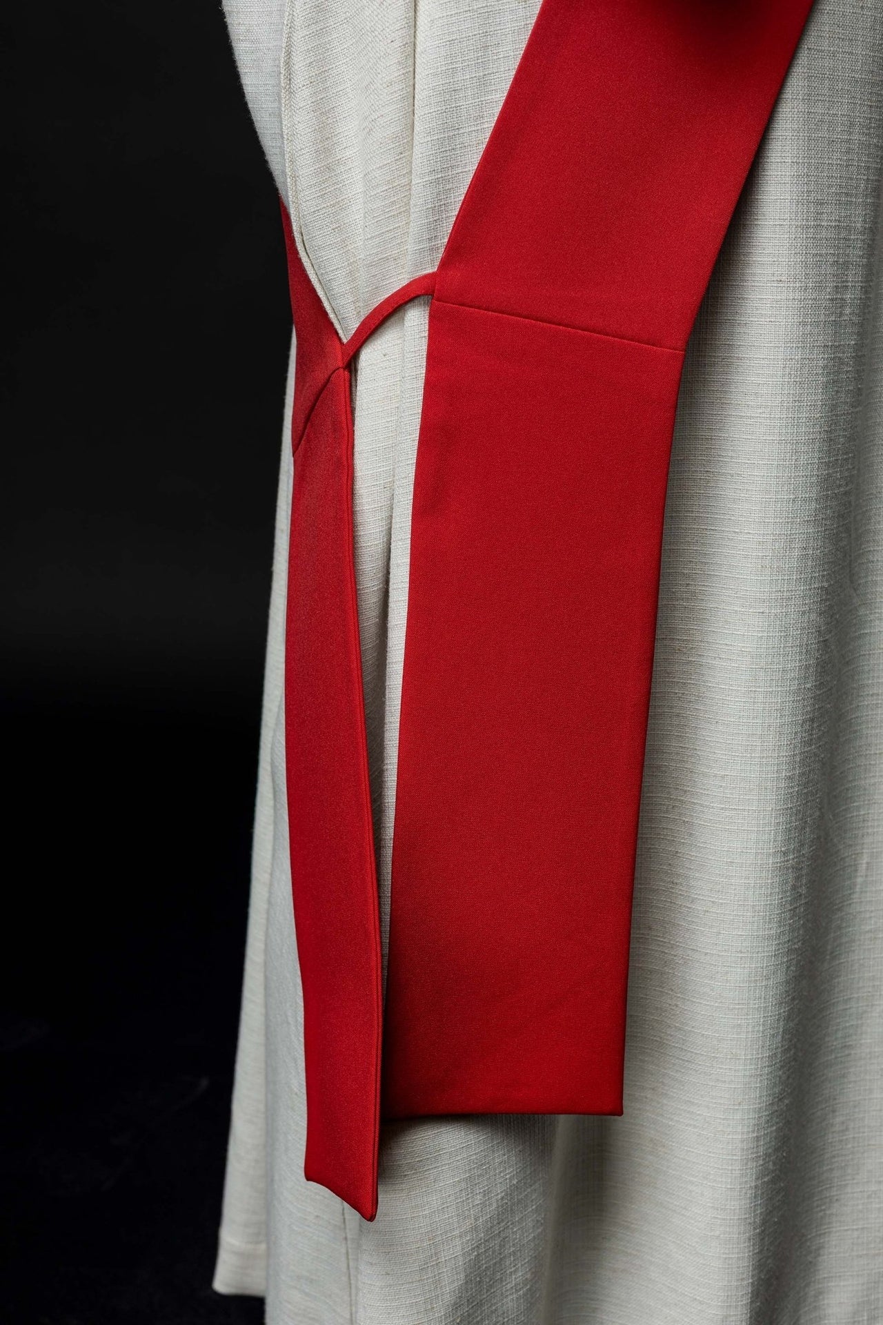 Stuła Diakońska haftowana IHS z Krzyżem