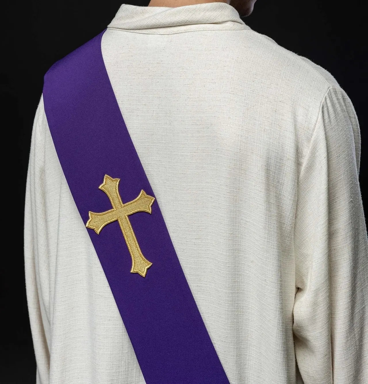 Estola diaconal Cruz