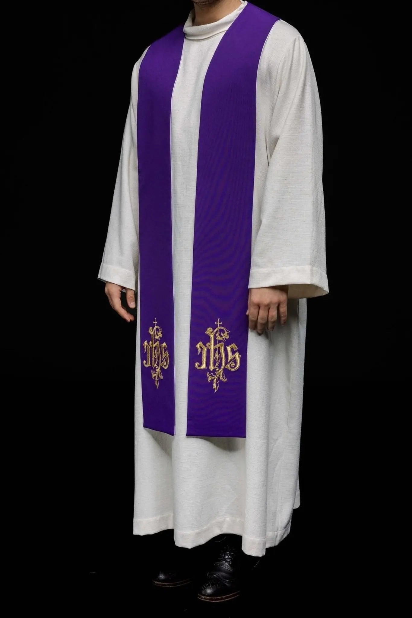 Estola bordada reversible IHS púrpura y blanca