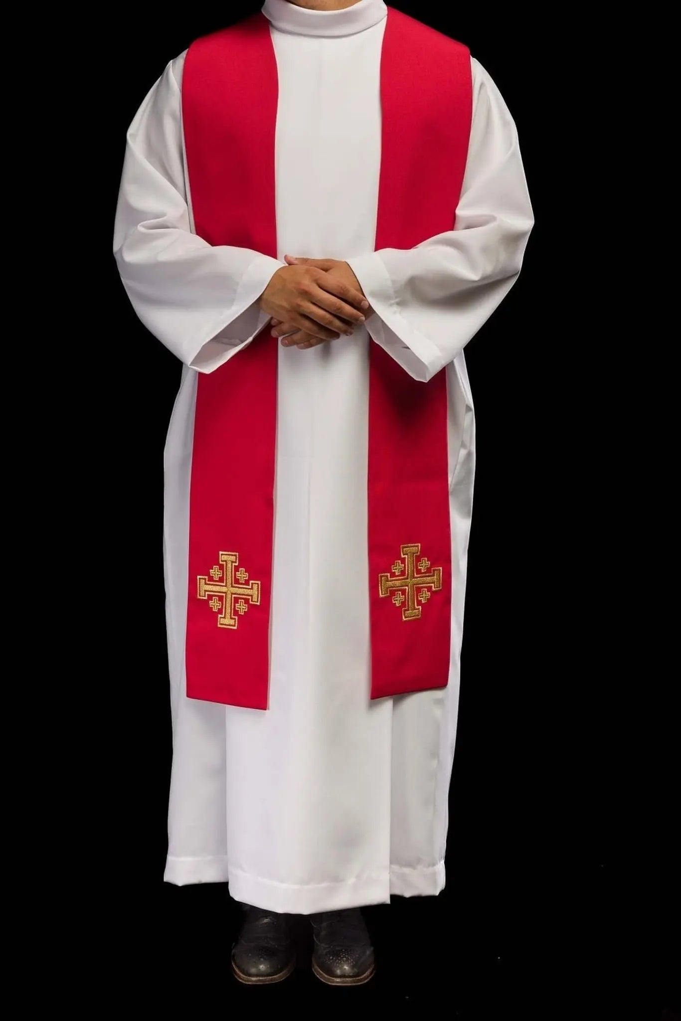 Estola sacerdotal roja bordada con Cruz de Jerusalén