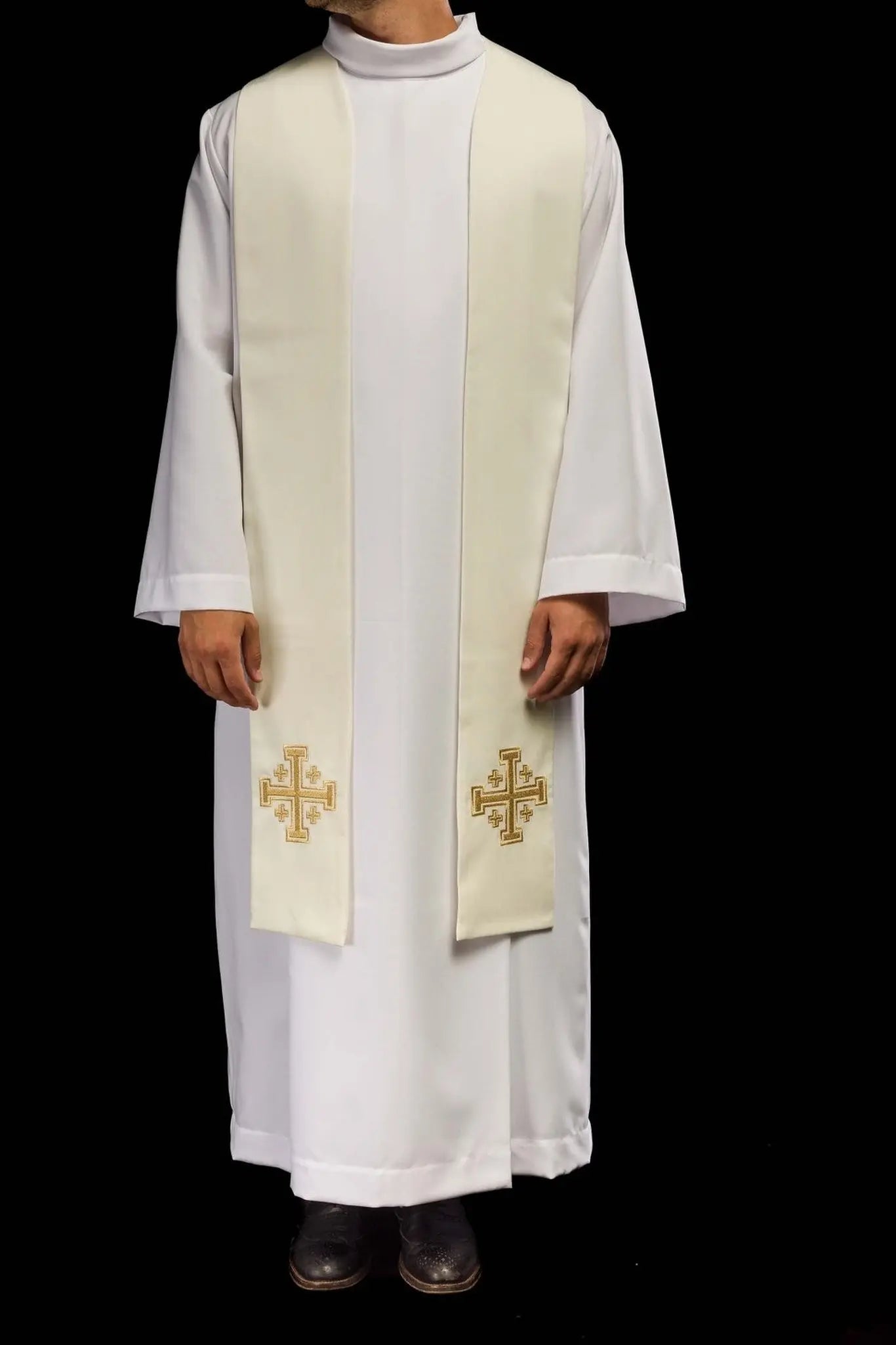 Estola sacerdotal bordada con Cruz de Jerusalén en color crudo