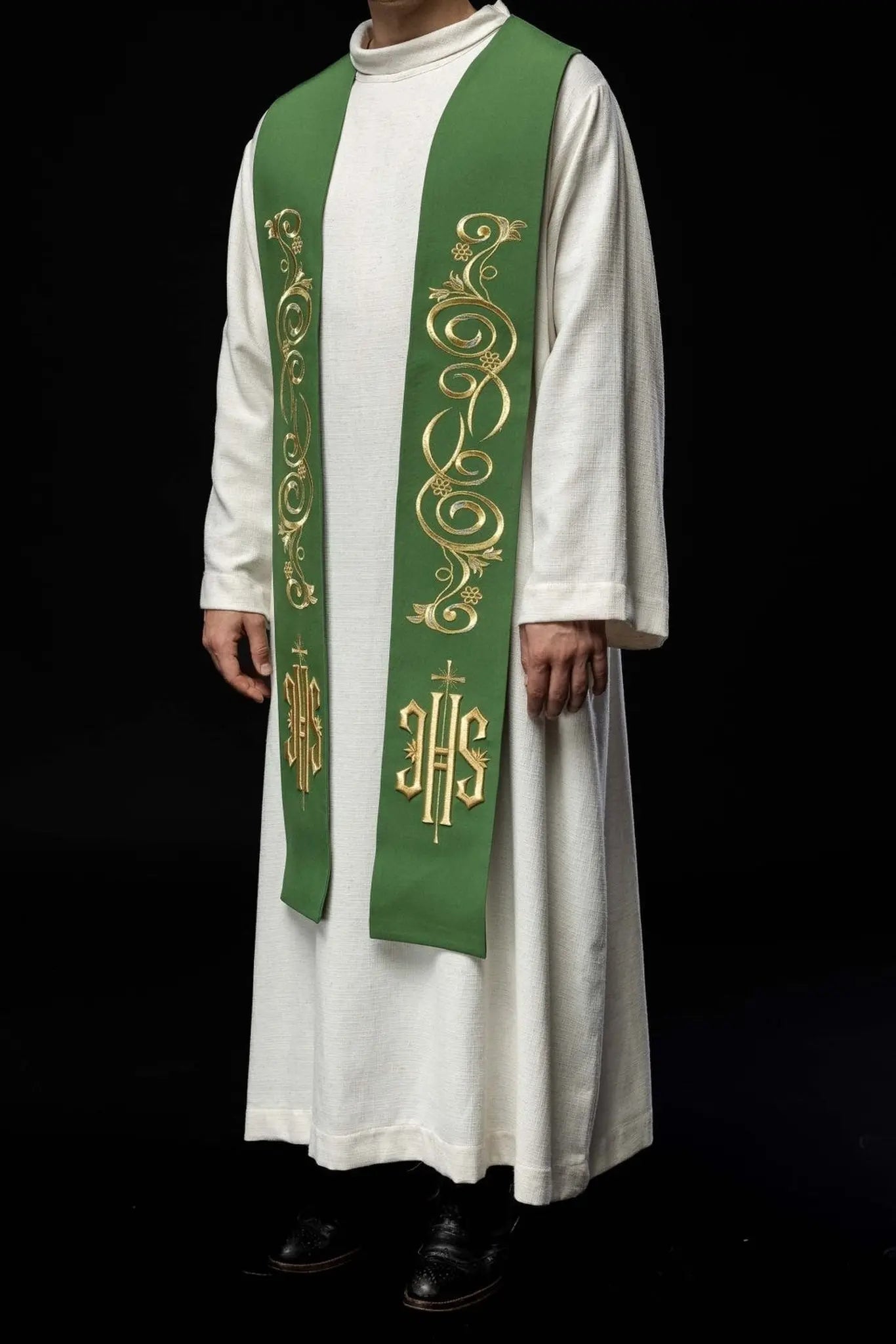 Estola bordada para sacerdote IHS verde