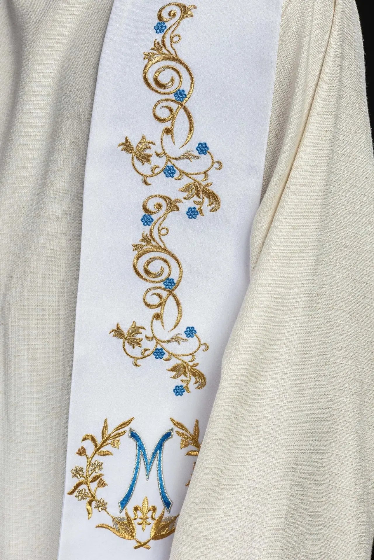 Estola sacerdotal mariana bordada blanca