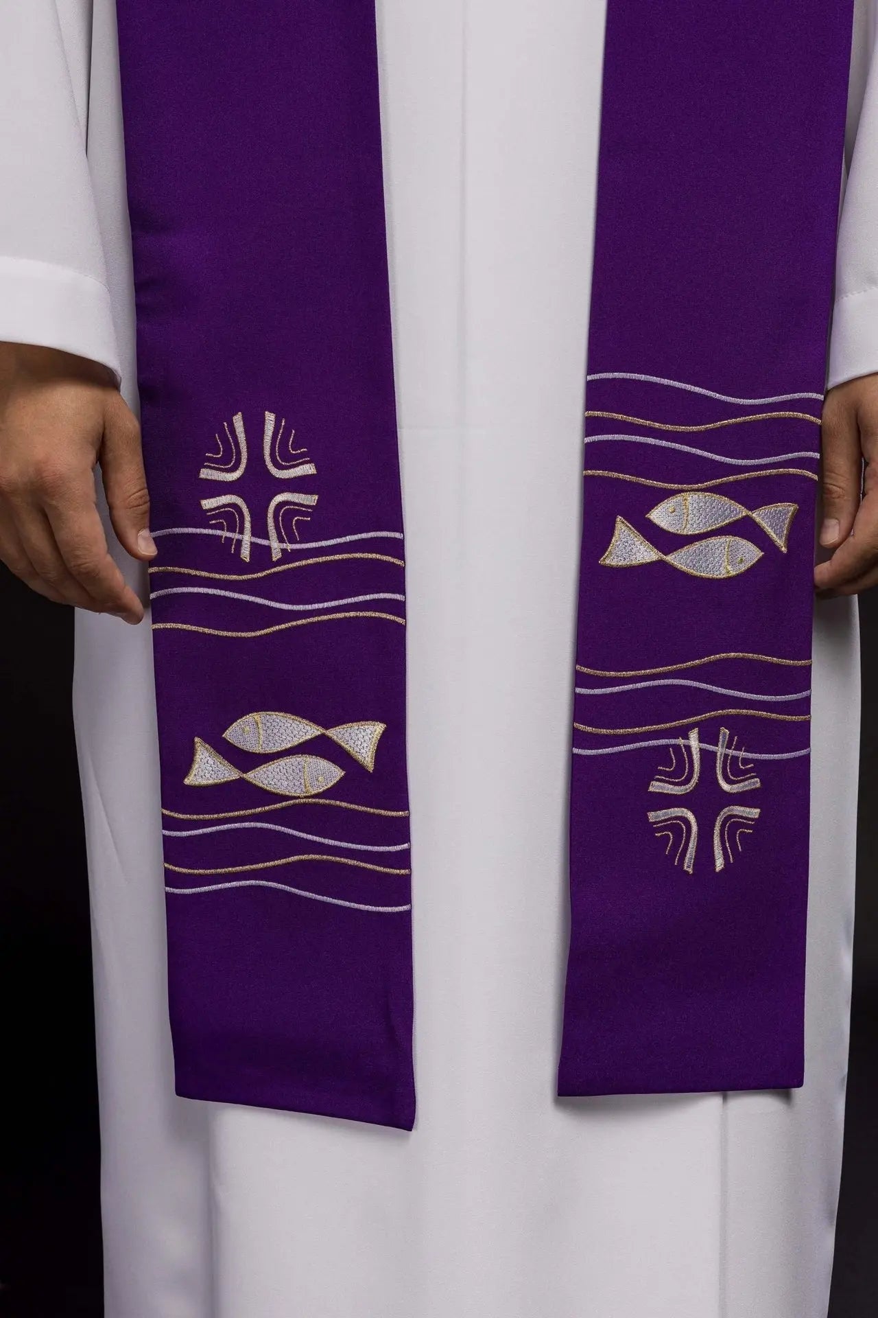 Estola bordada para sacerdote Pez Púrpura