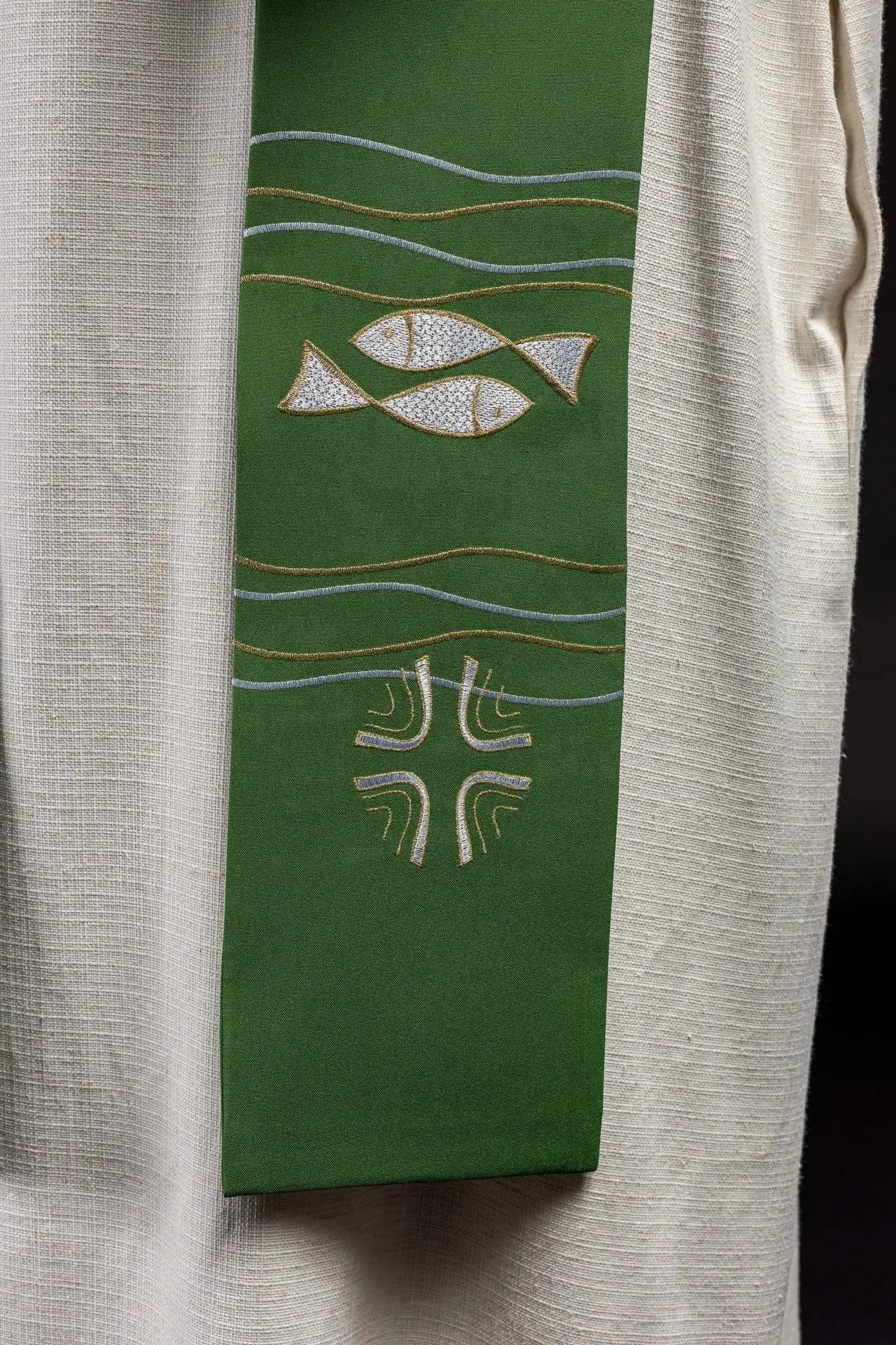 Estola bordada para sacerdote Verde Pez