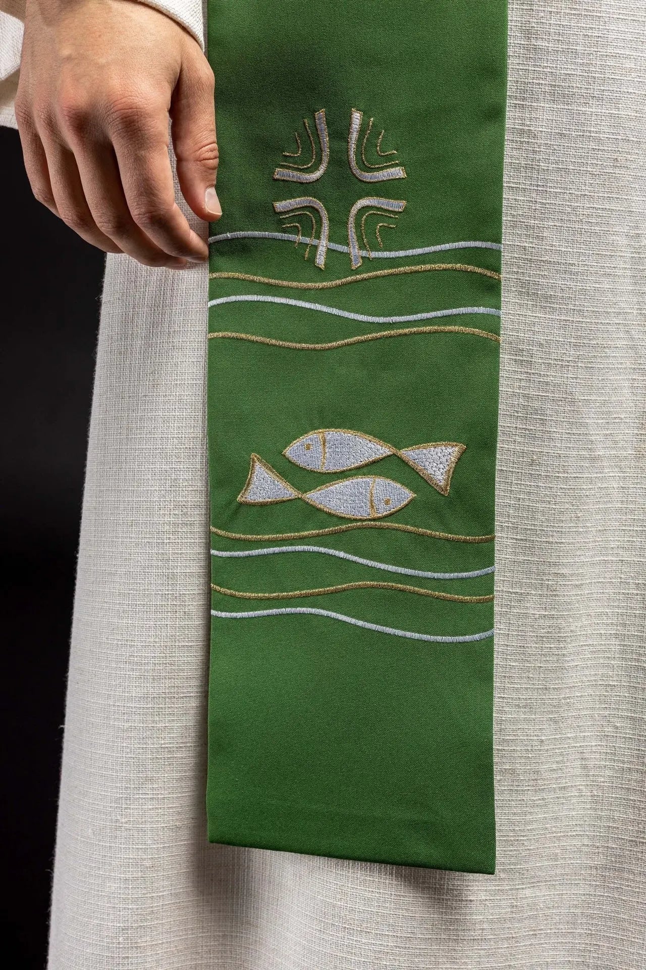 Estola bordada para sacerdote Verde Pez
