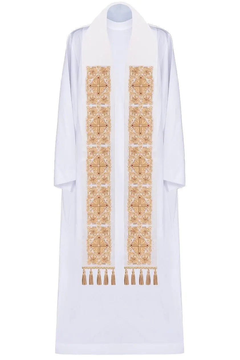 Estola de sacerdote bordada decorada con piedras doradas