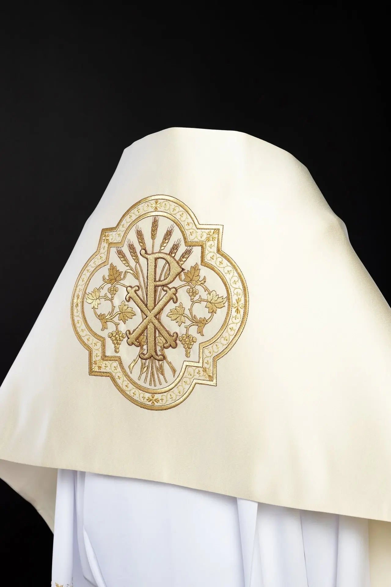 Velo litúrgico con el símbolo PX
