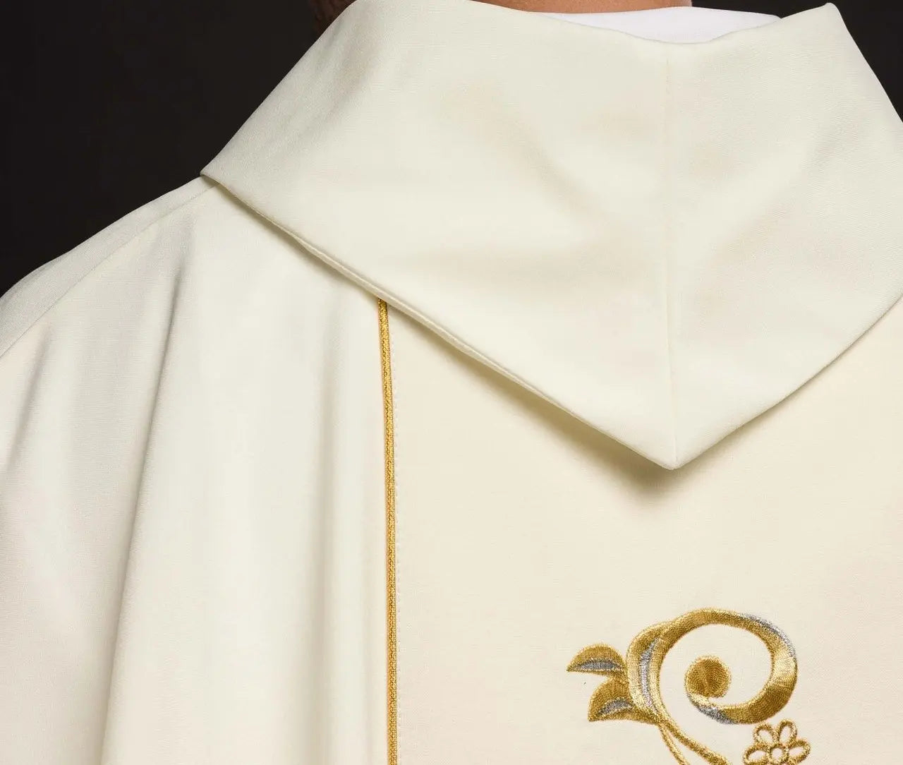 Decorated IHS chasuble in ecru